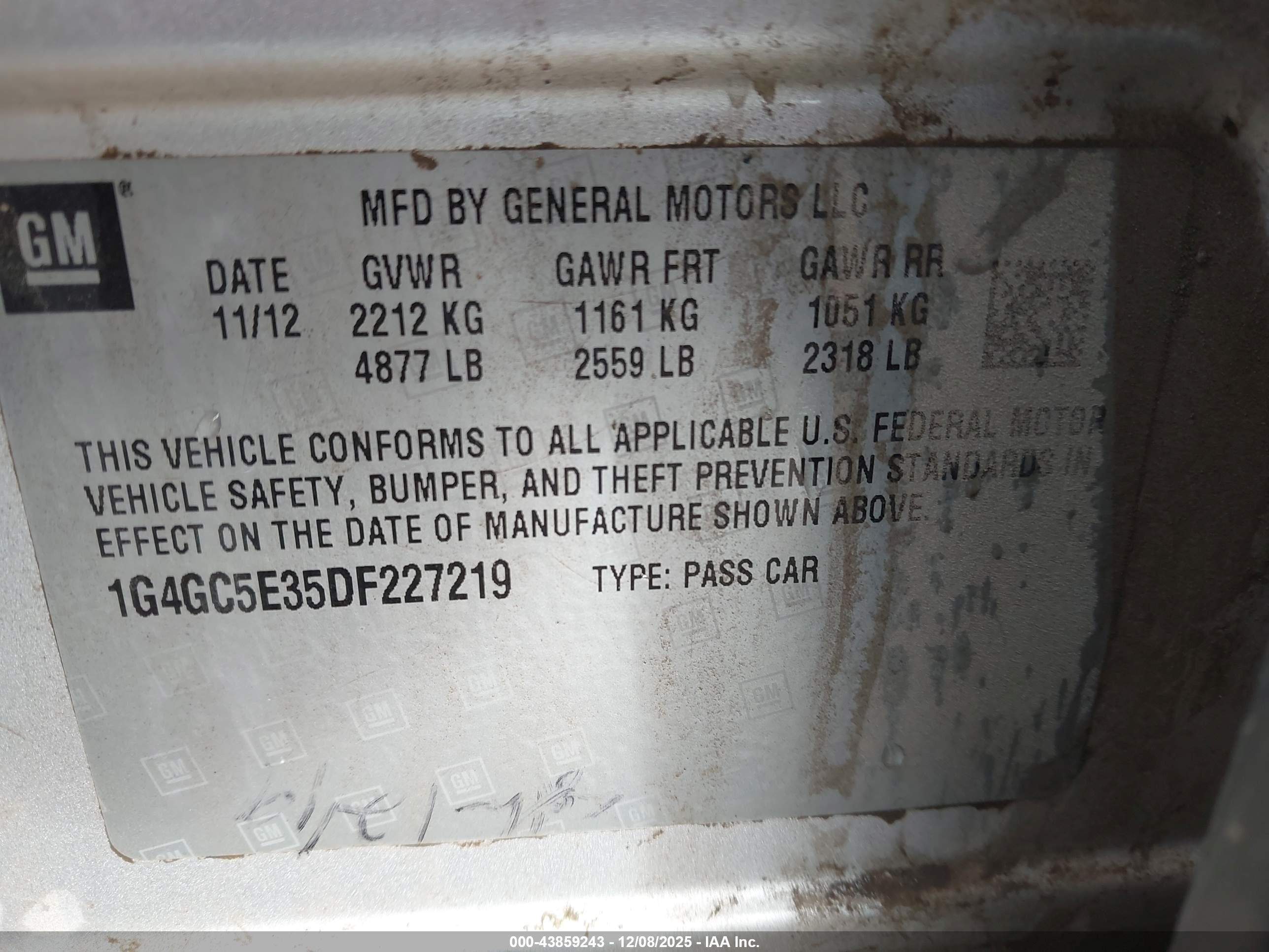 2013 Buick Lacrosse Leather Group Silver vin: 1G4GC5E35DF227219