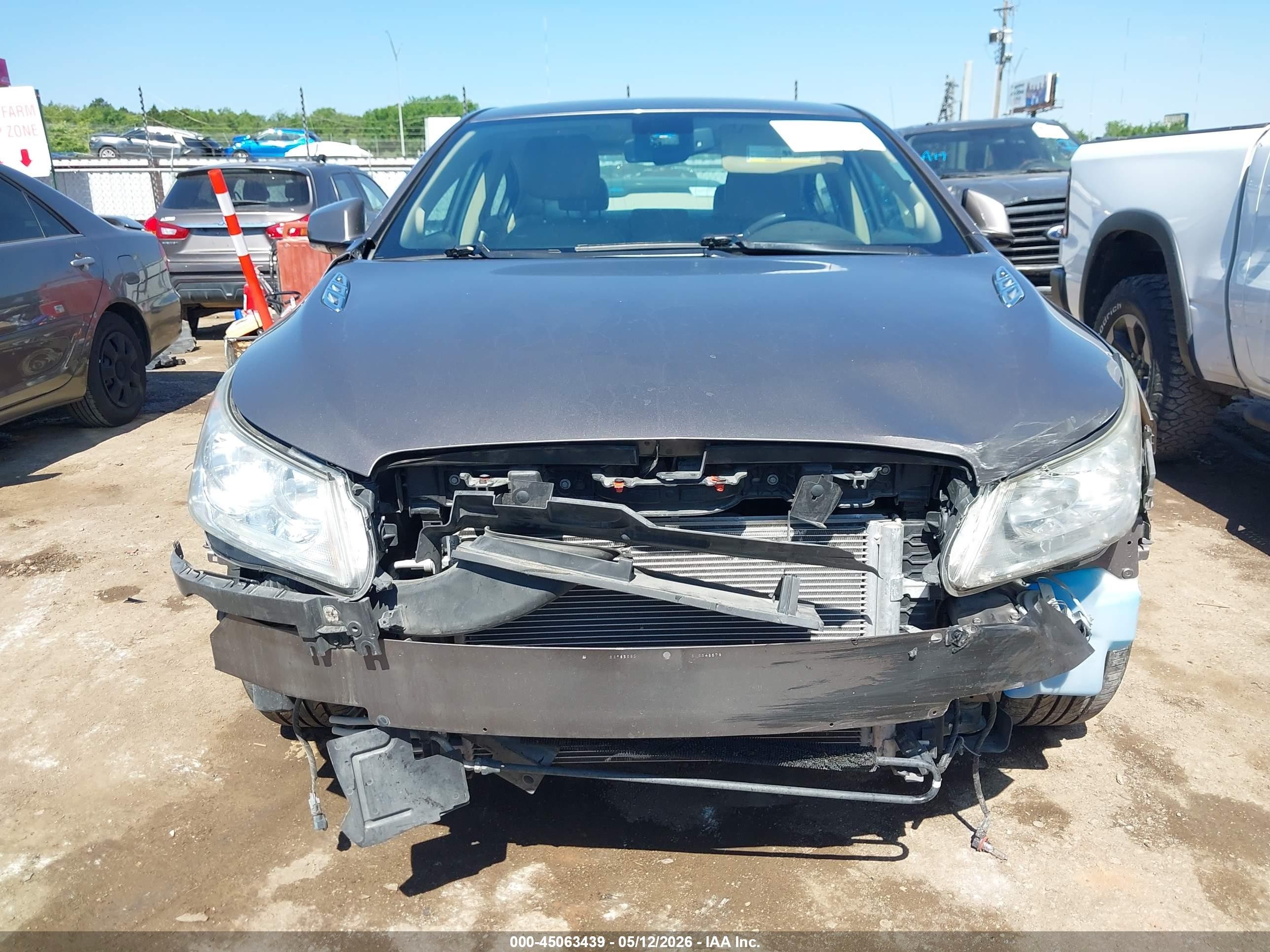 2012 Buick Lacrosse Leather Group Gray vin: 1G4GC5E36CF122946