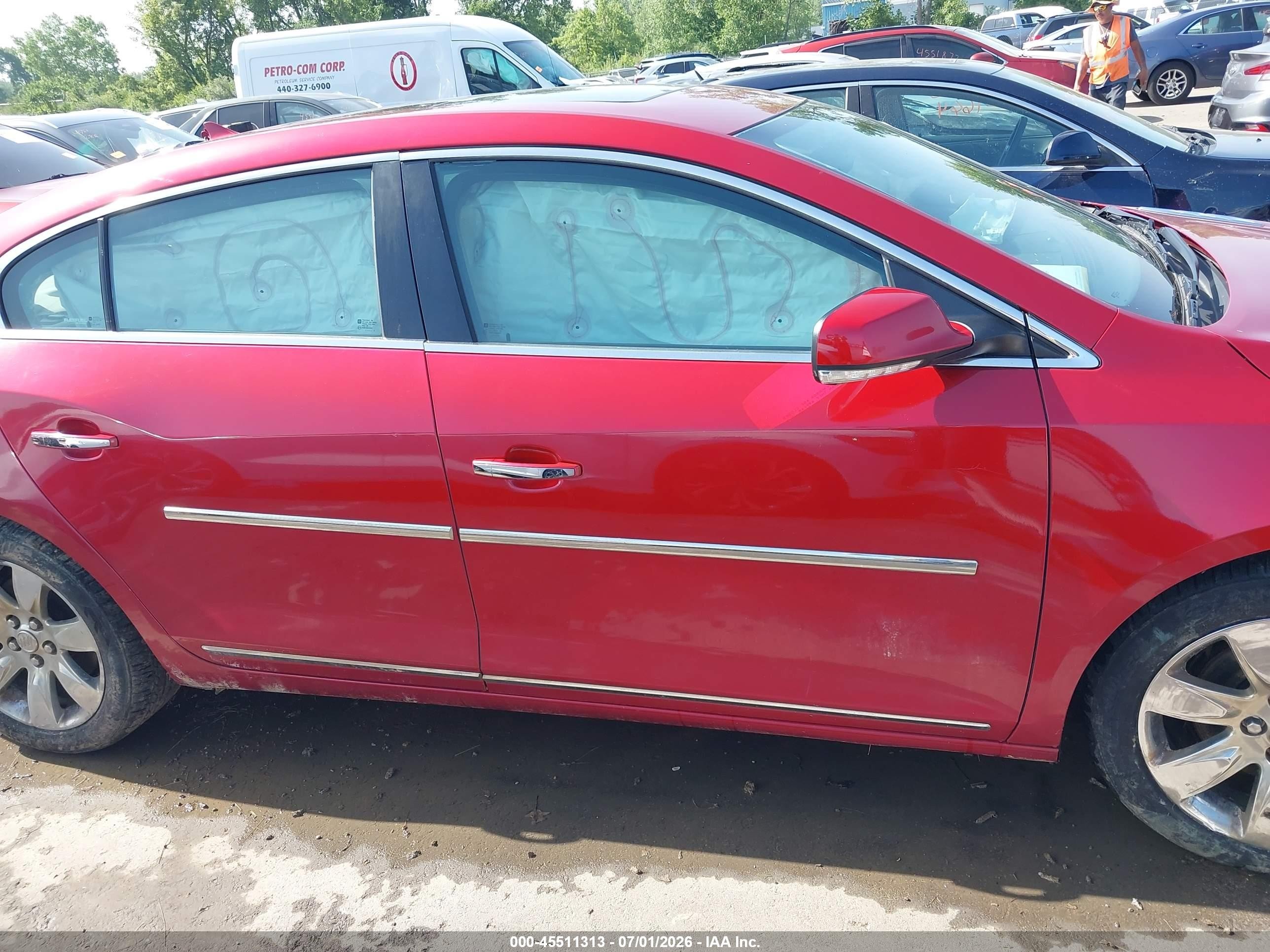 2013 Buick Lacrosse Leather Group Красный vin: 1G4GC5E36DF262724