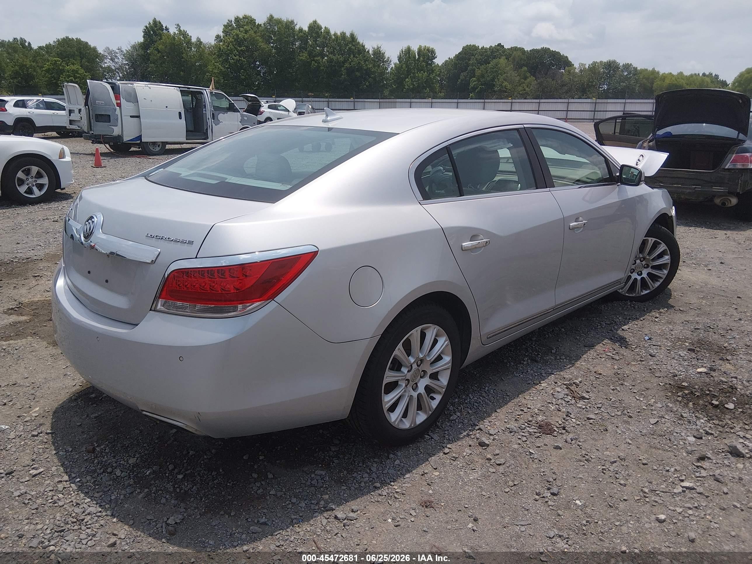 2013 Buick Lacrosse Leather Group Silver vin: 1G4GC5E36DF300114