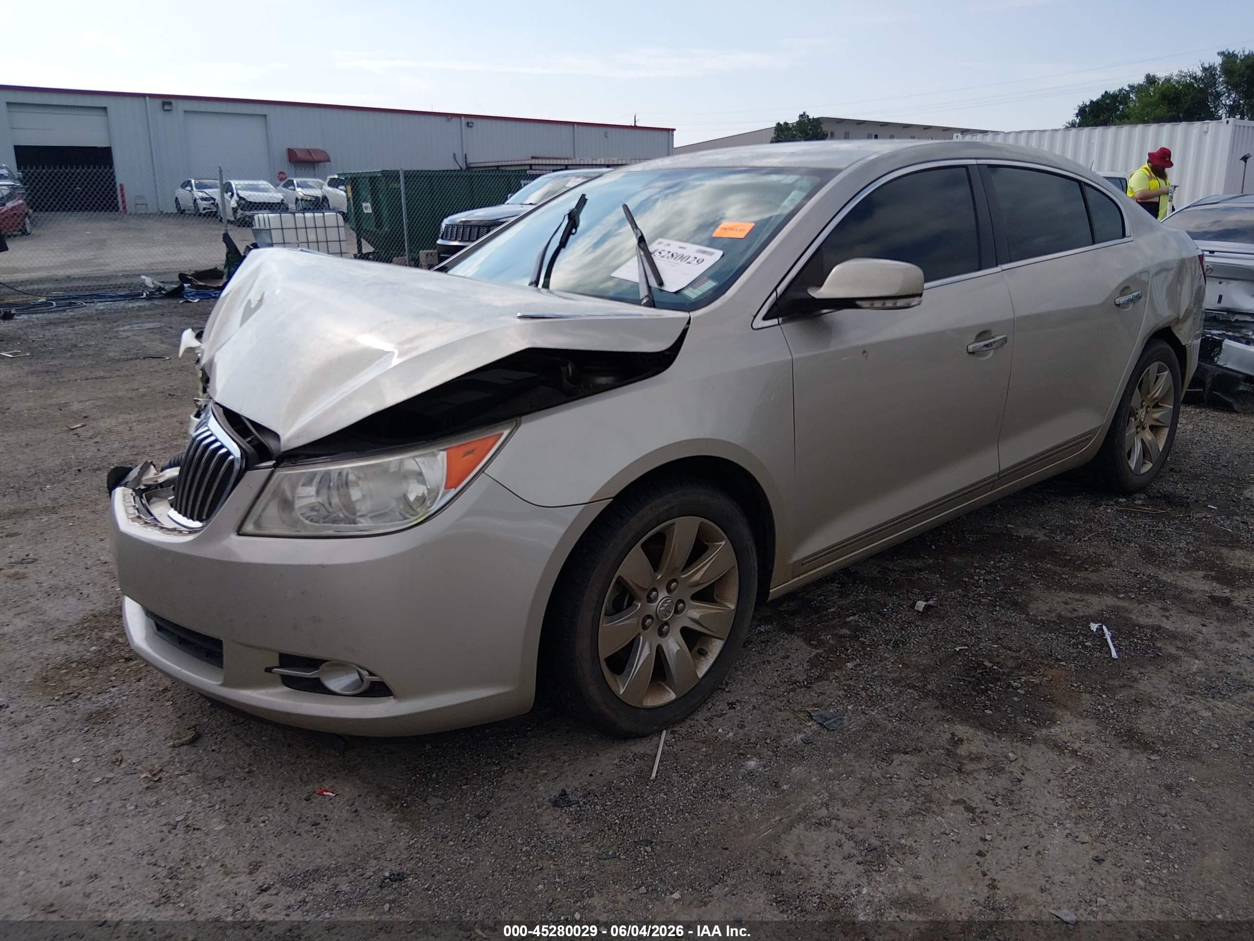 2013 Buick Lacrosse Leather Group Золотой vin: 1G4GC5E36DF335543