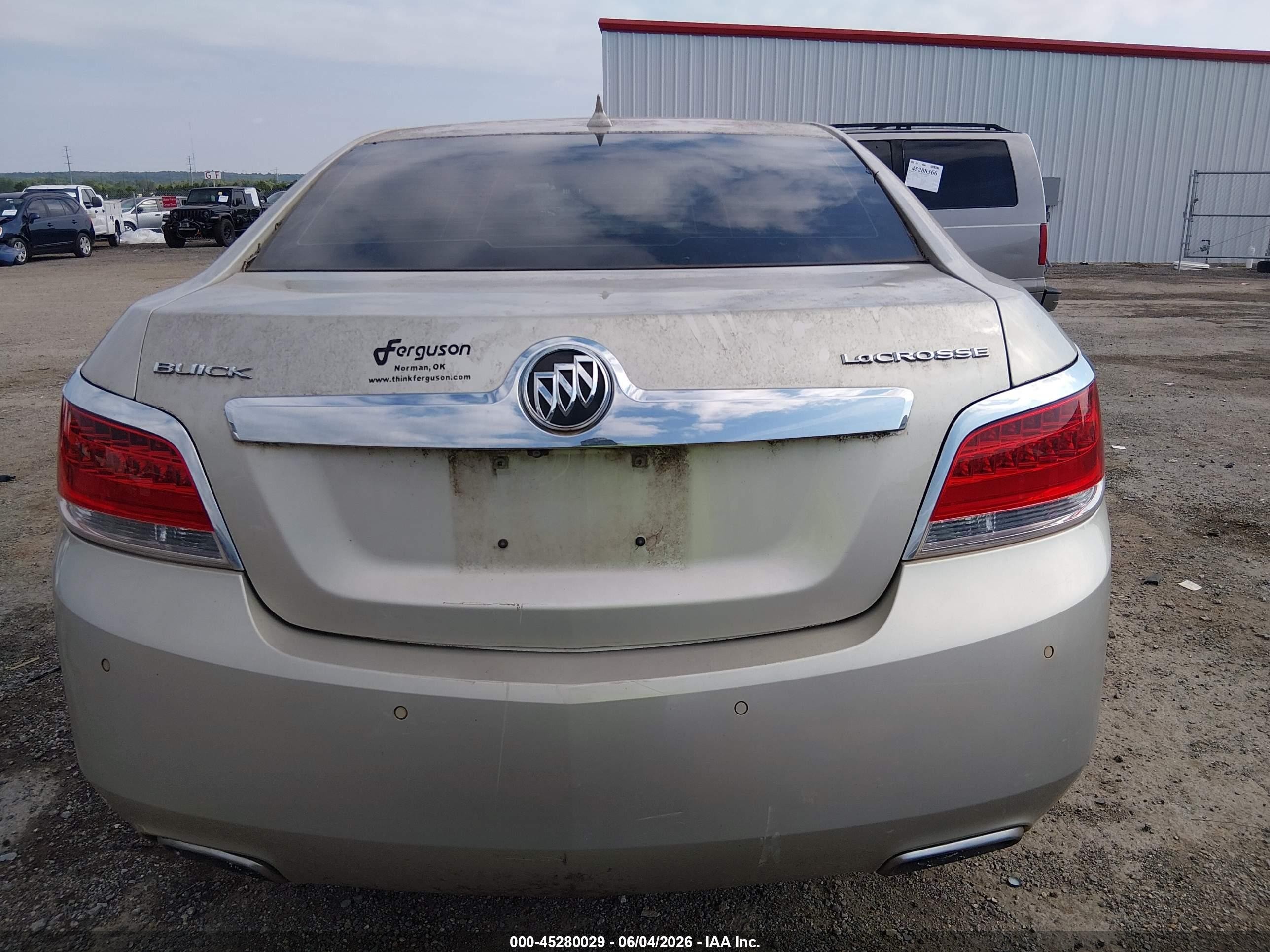 2013 Buick Lacrosse Leather Group Золотой vin: 1G4GC5E36DF335543