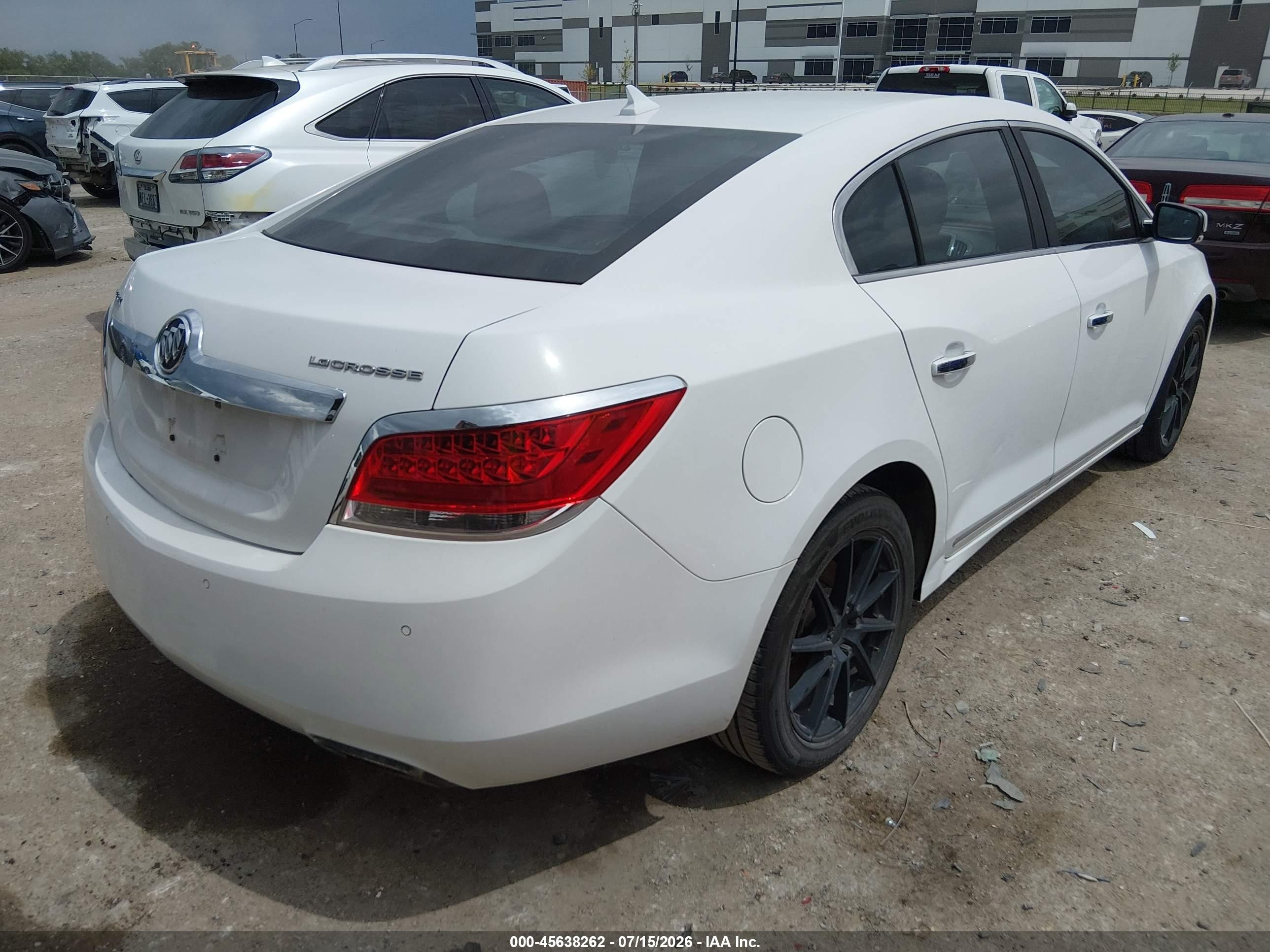 2013 Buick Lacrosse Leather Group White vin: 1G4GC5E37DF123556