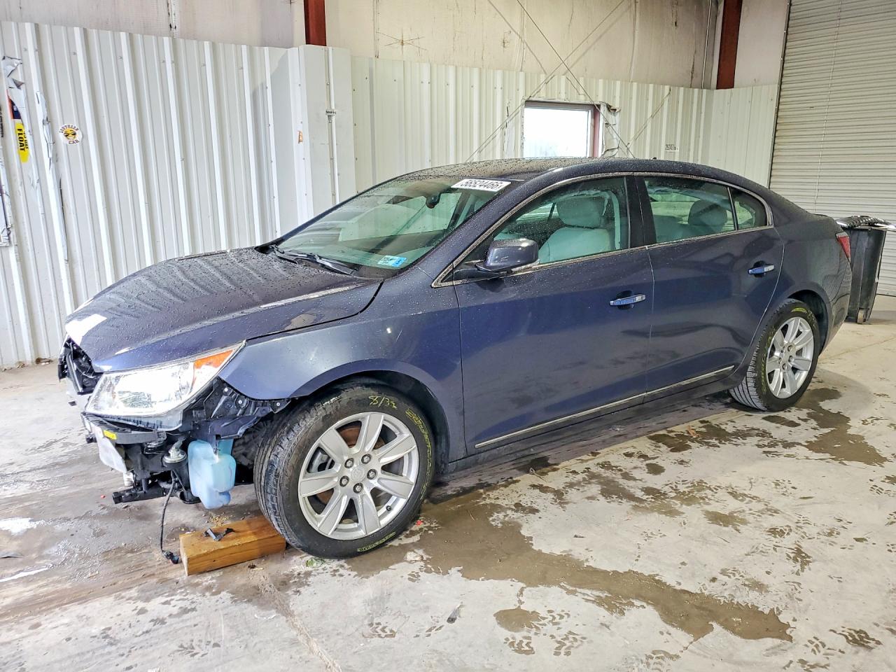 2013 Buick Lacrosse Синий vin: 1G4GC5E37DF204055