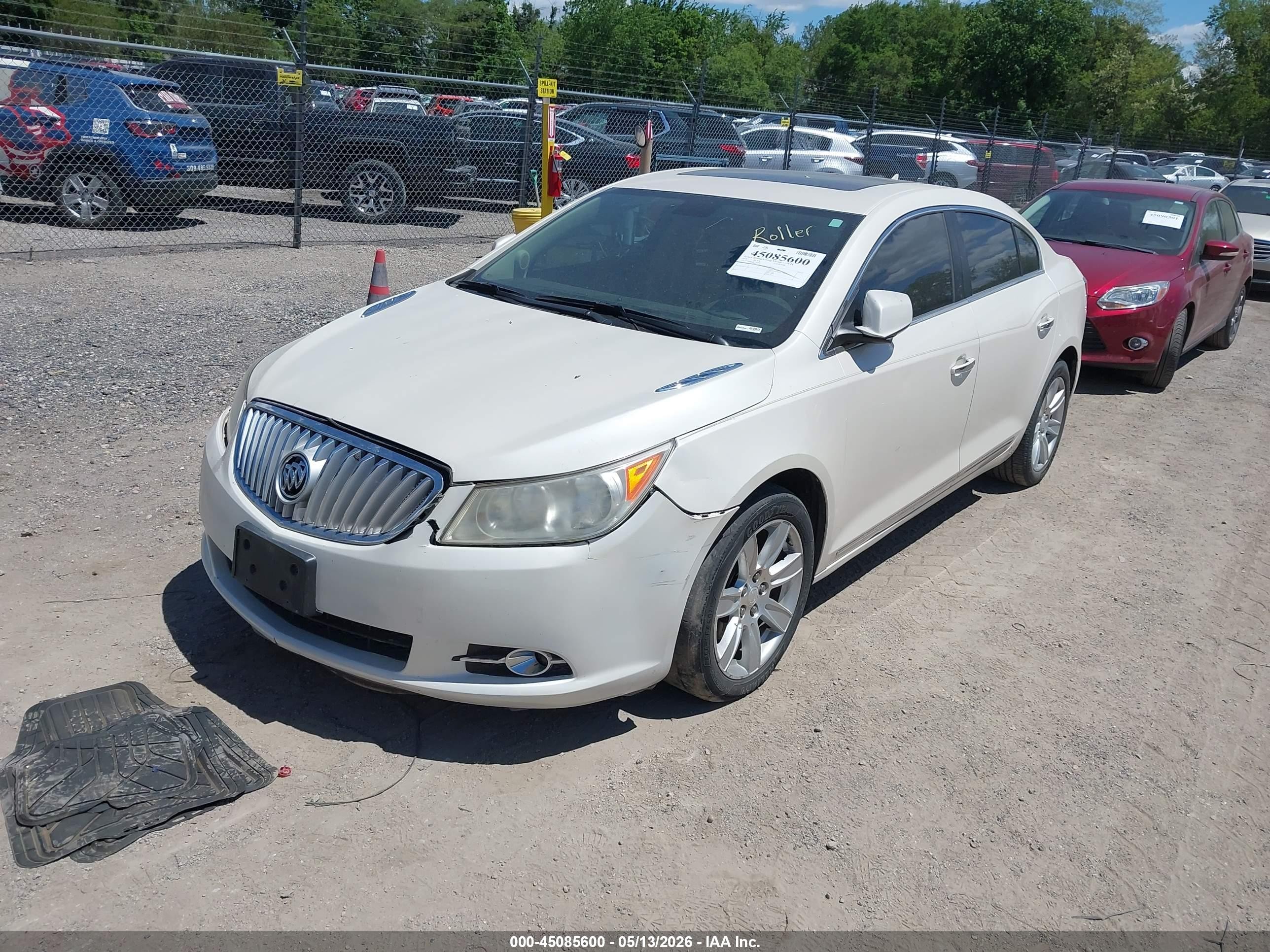 2012 Buick Lacrosse Leather Group White vin: 1G4GC5E38CF352908