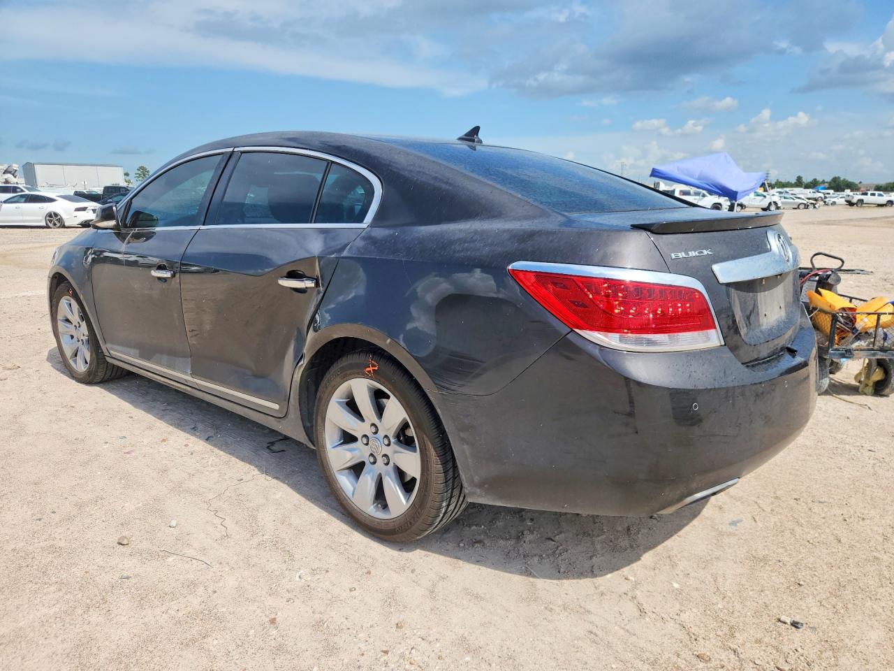 2013 Buick Lacrosse Коричневый vin: 1G4GC5E38DF278293