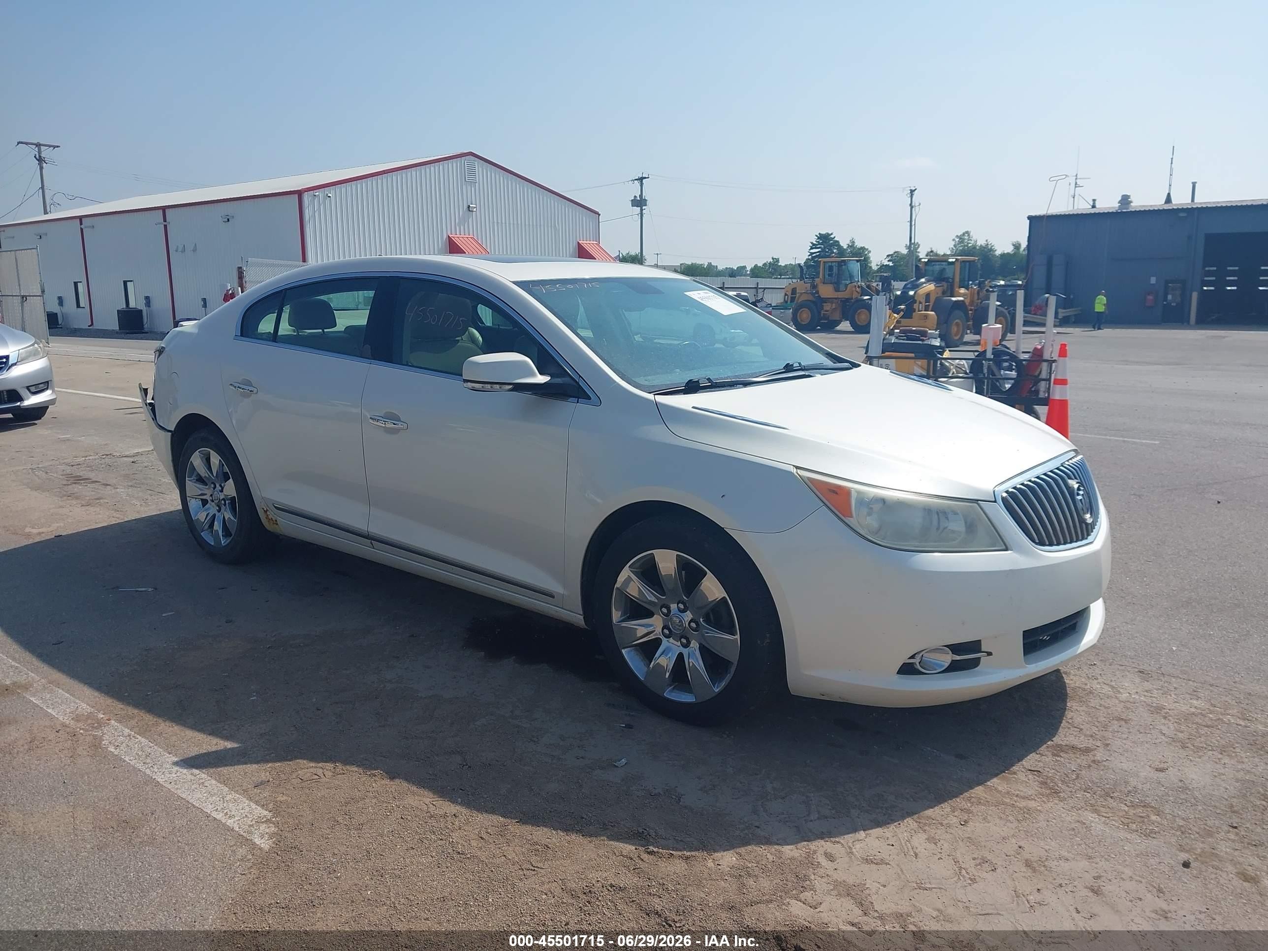 2013 Buick Lacrosse Leather Group White vin: 1G4GC5E39DF172628