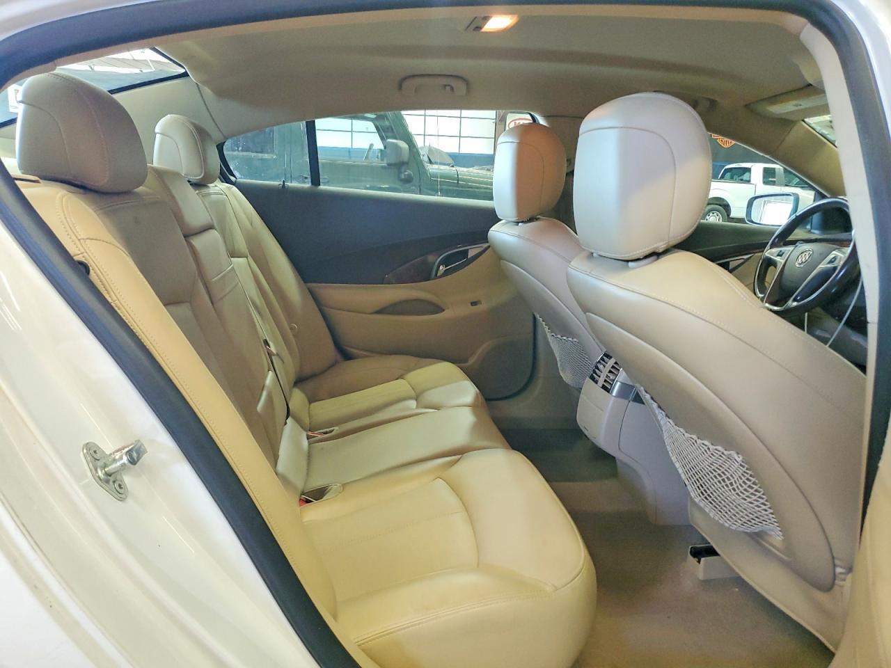 2013 Buick Lacrosse White vin: 1G4GC5E39DF214554