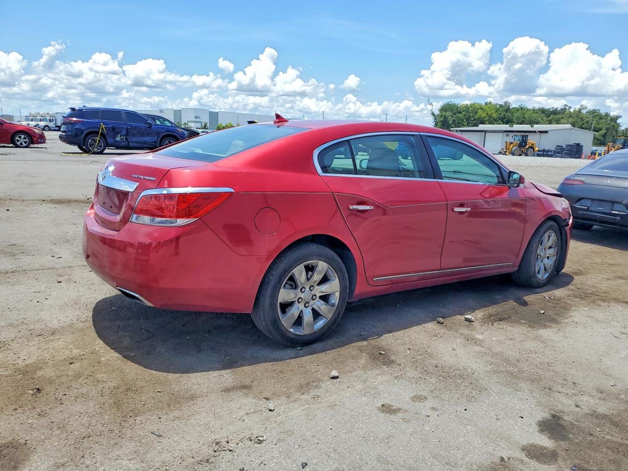 2013 Buick Lacrosse Red vin: 1G4GC5E39DF241267