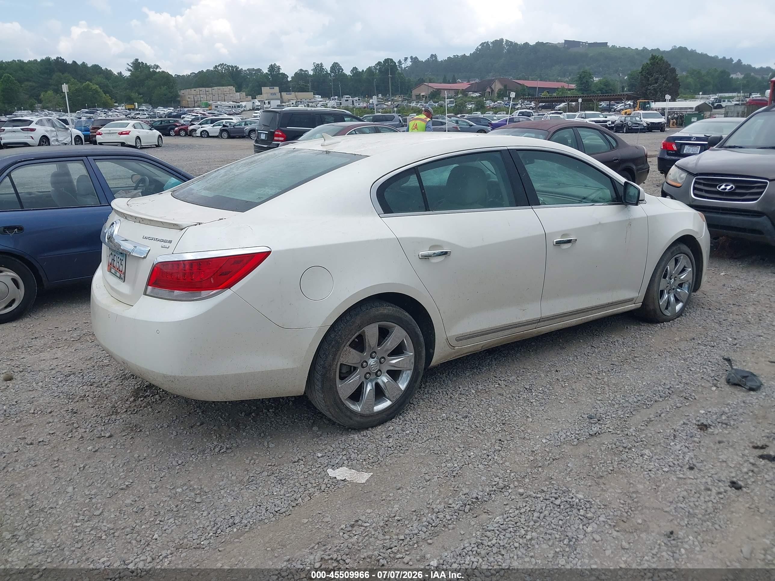 2011 Buick Lacrosse Cxl White vin: 1G4GC5EC6BF329755