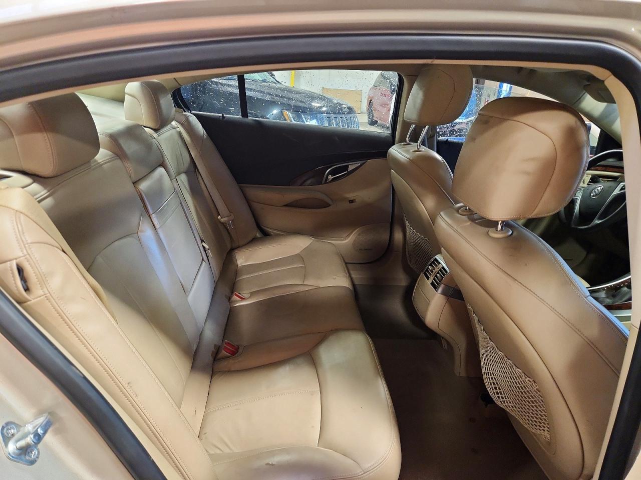 2011 Buick Lacrosse Cxl Beige vin: 1G4GC5EC8BF168700