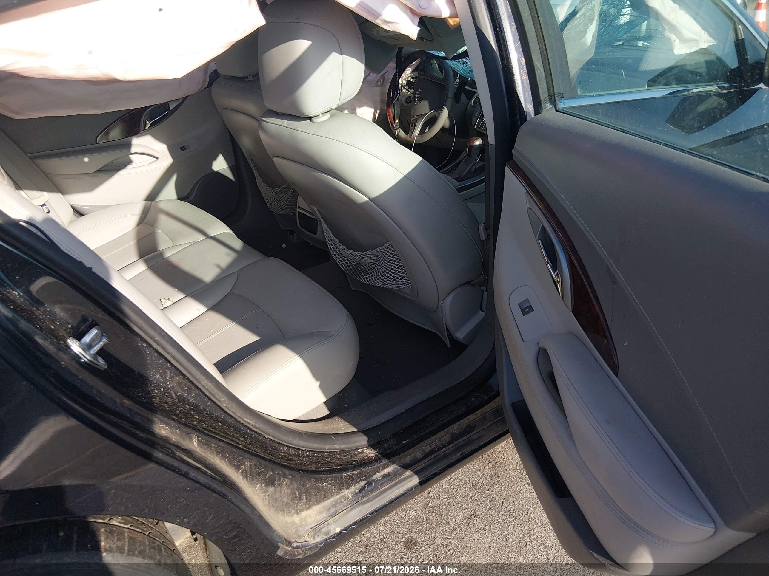 2011 Buick Lacrosse Cxl Black vin: 1G4GC5EC8BF346430