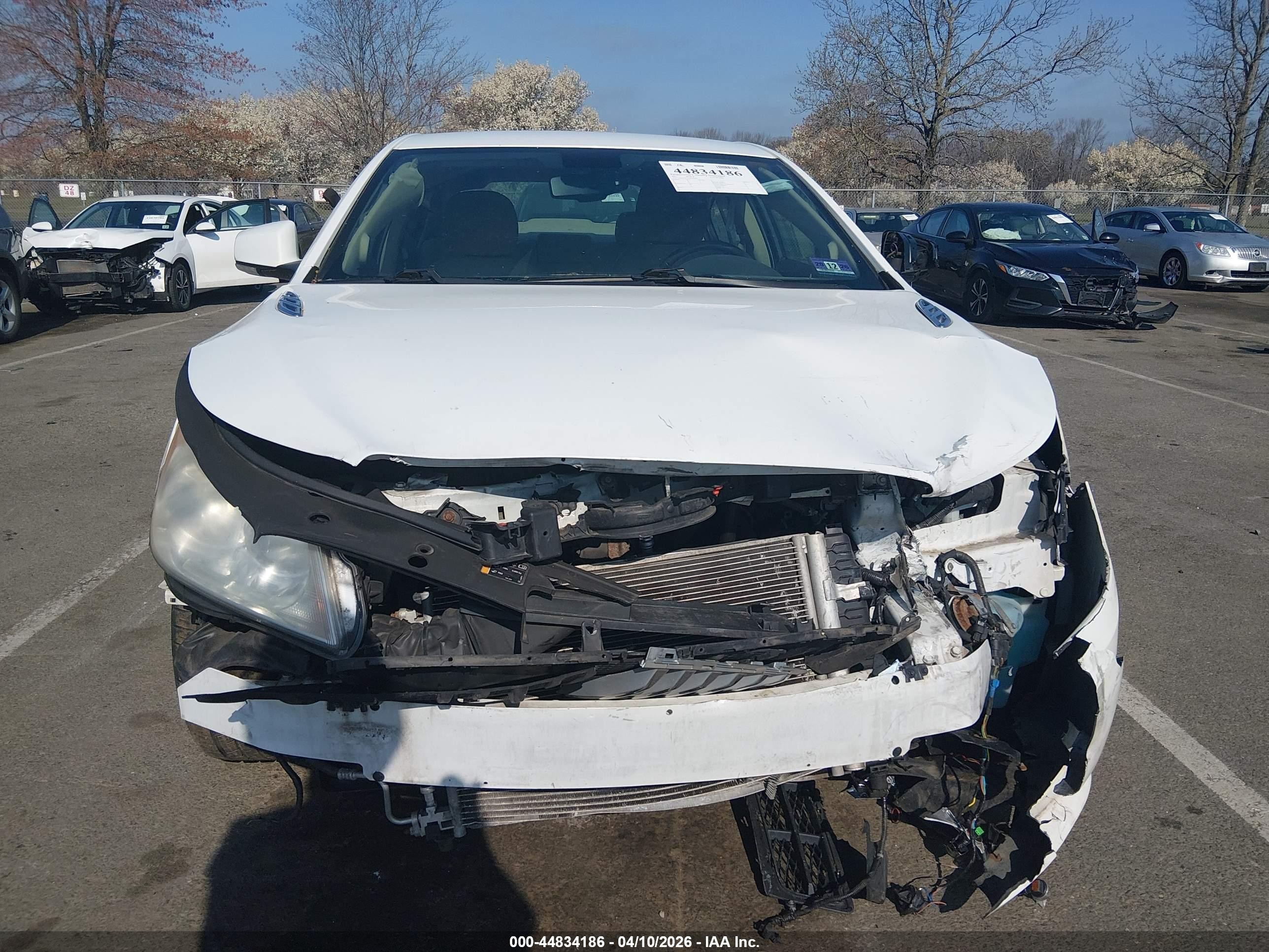 2011 Buick Lacrosse Cxl White vin: 1G4GC5ECXBF387853