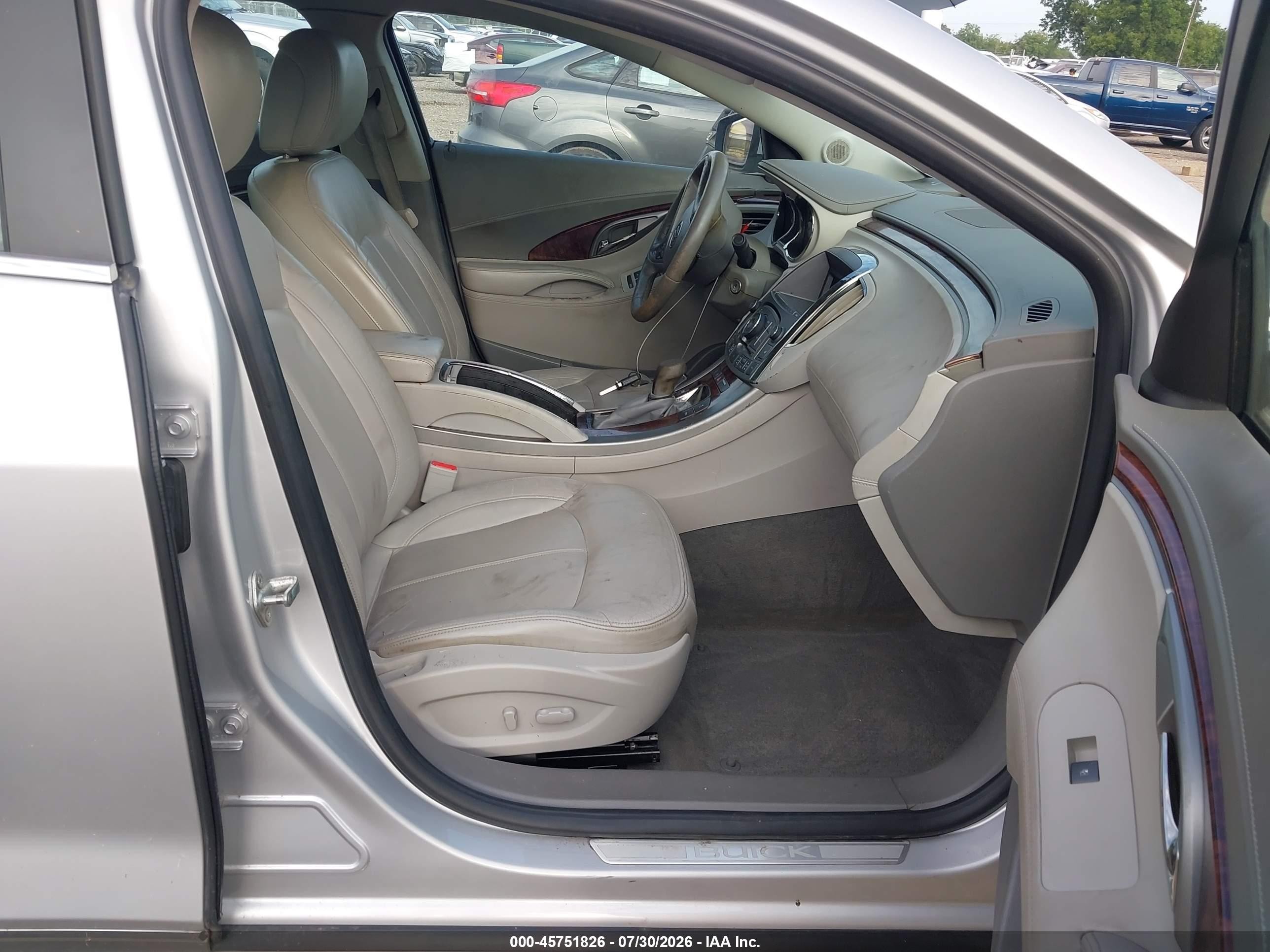 2011 Buick Lacrosse Cxl Silver vin: 1G4GC5ED1BF229393