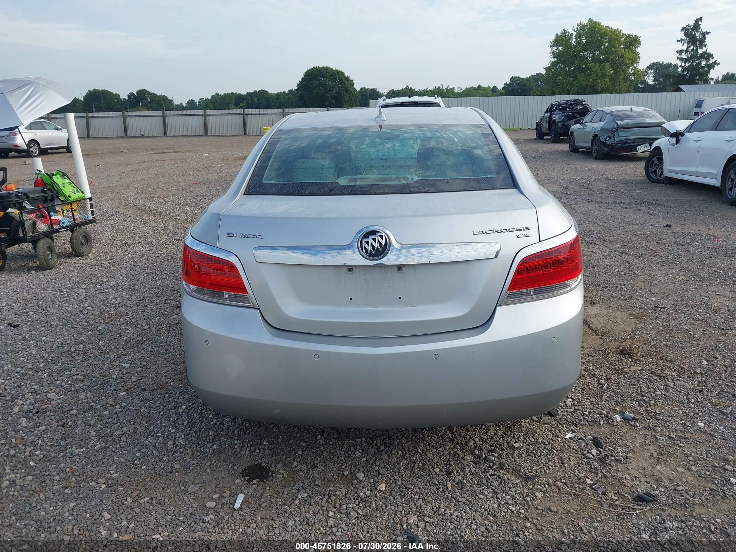 2011 Buick Lacrosse Cxl Silver vin: 1G4GC5ED1BF229393