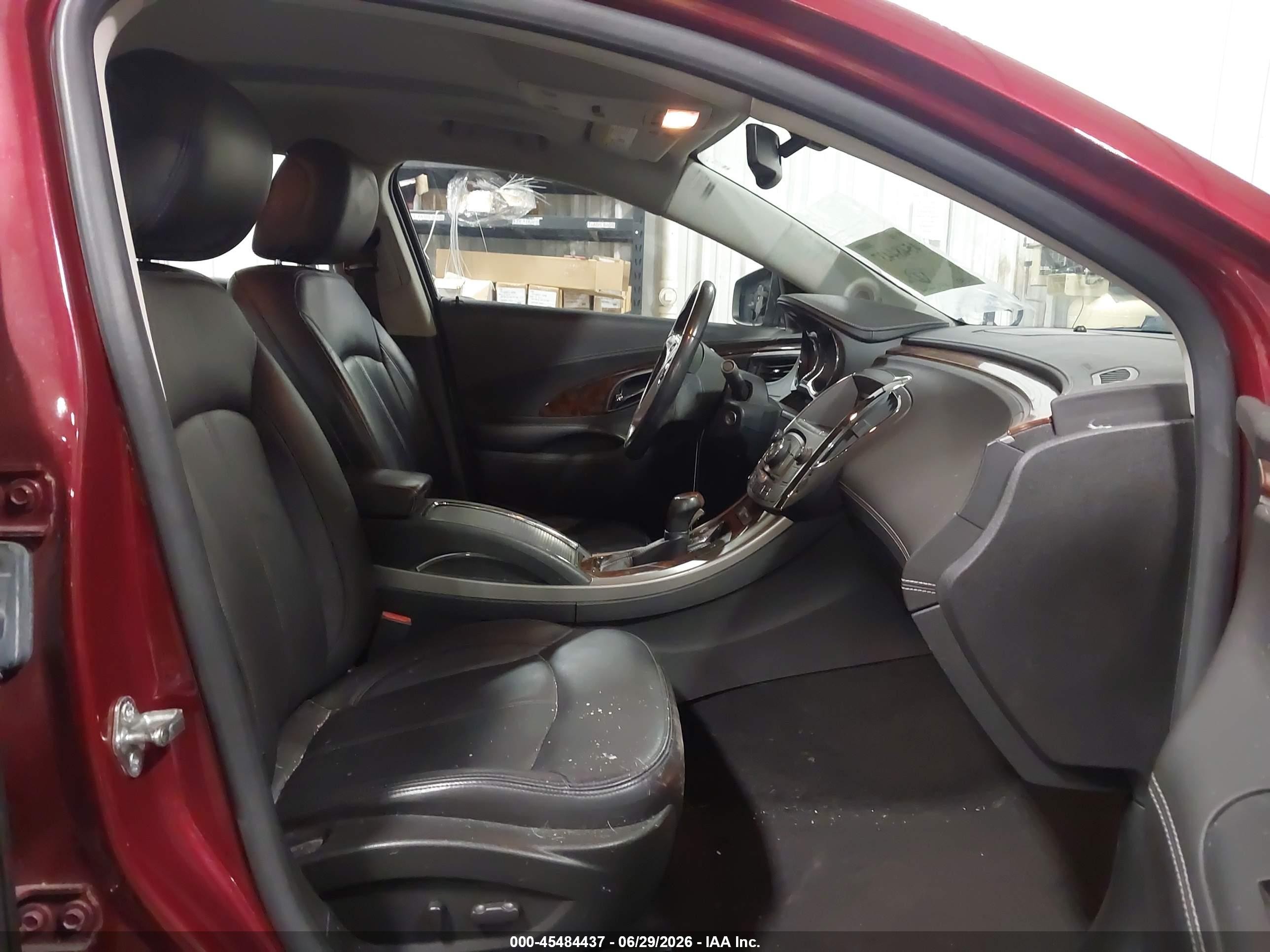 2011 Buick Lacrosse Cxl Red vin: 1G4GC5ED2BF278800