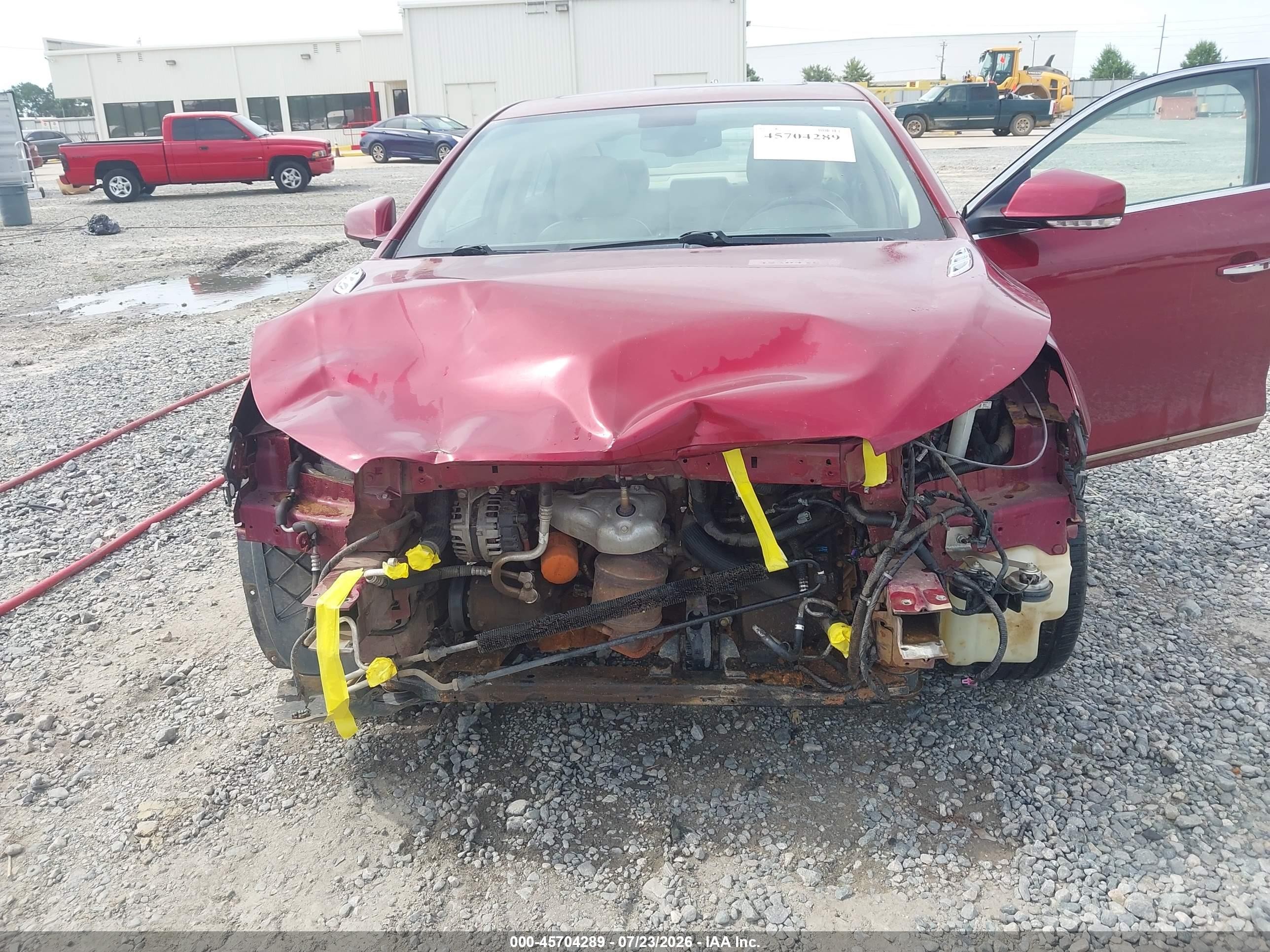 2011 Buick Lacrosse Cxl Burgundy vin: 1G4GC5ED4BF151272