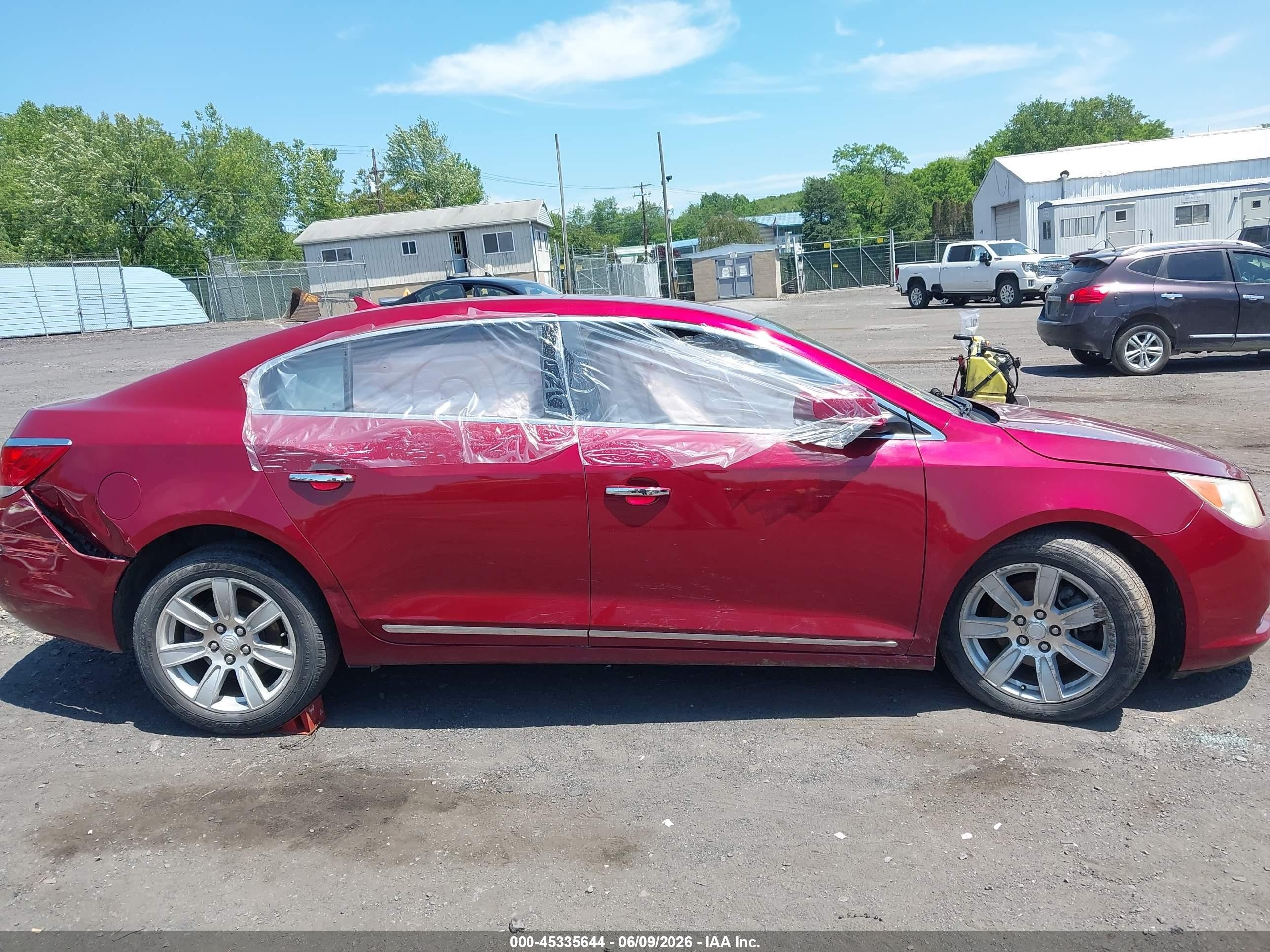 2011 Buick Lacrosse Cxl Red vin: 1G4GC5ED4BF153278