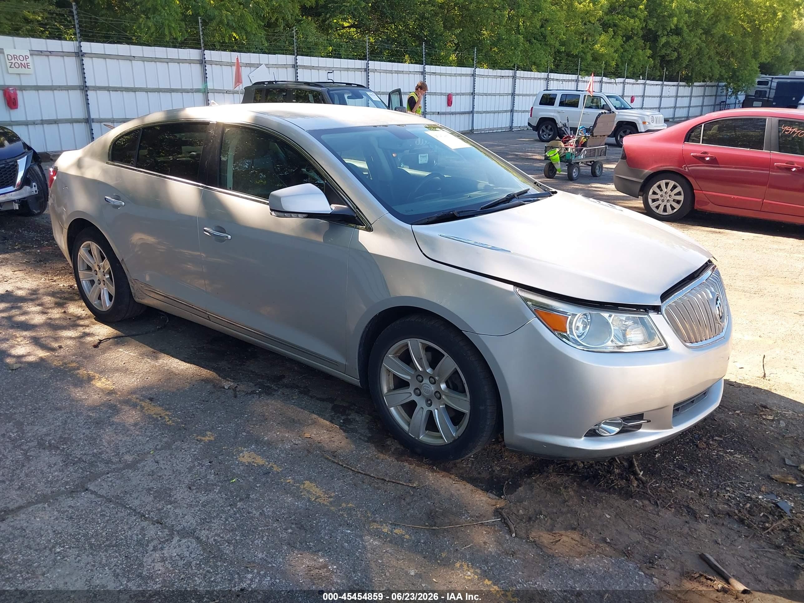2011 Buick Lacrosse Cxl Silver vin: 1G4GC5ED4BF235320