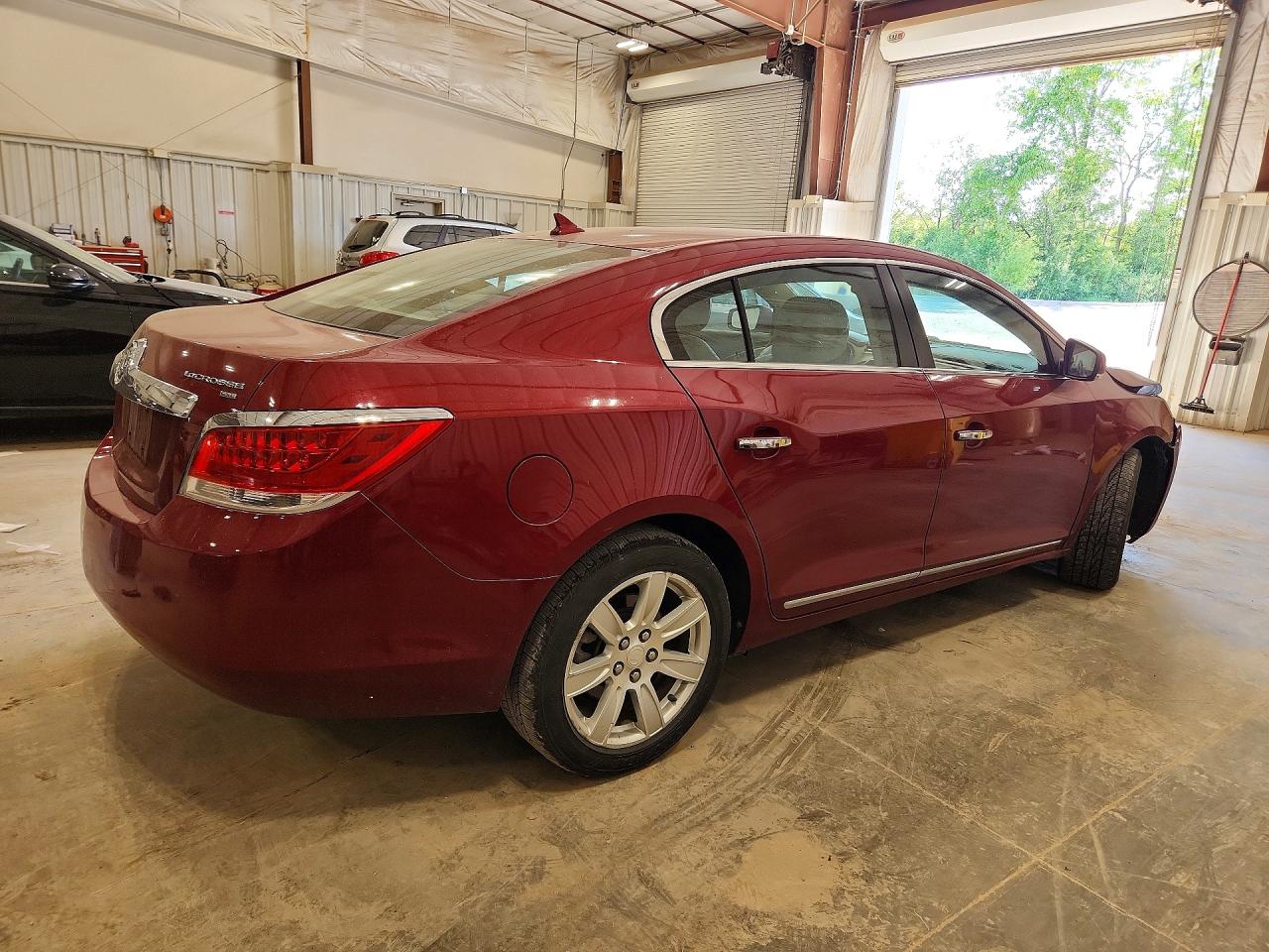 2011 Buick Lacrosse Cxl Burgundy vin: 1G4GC5ED4BF246933