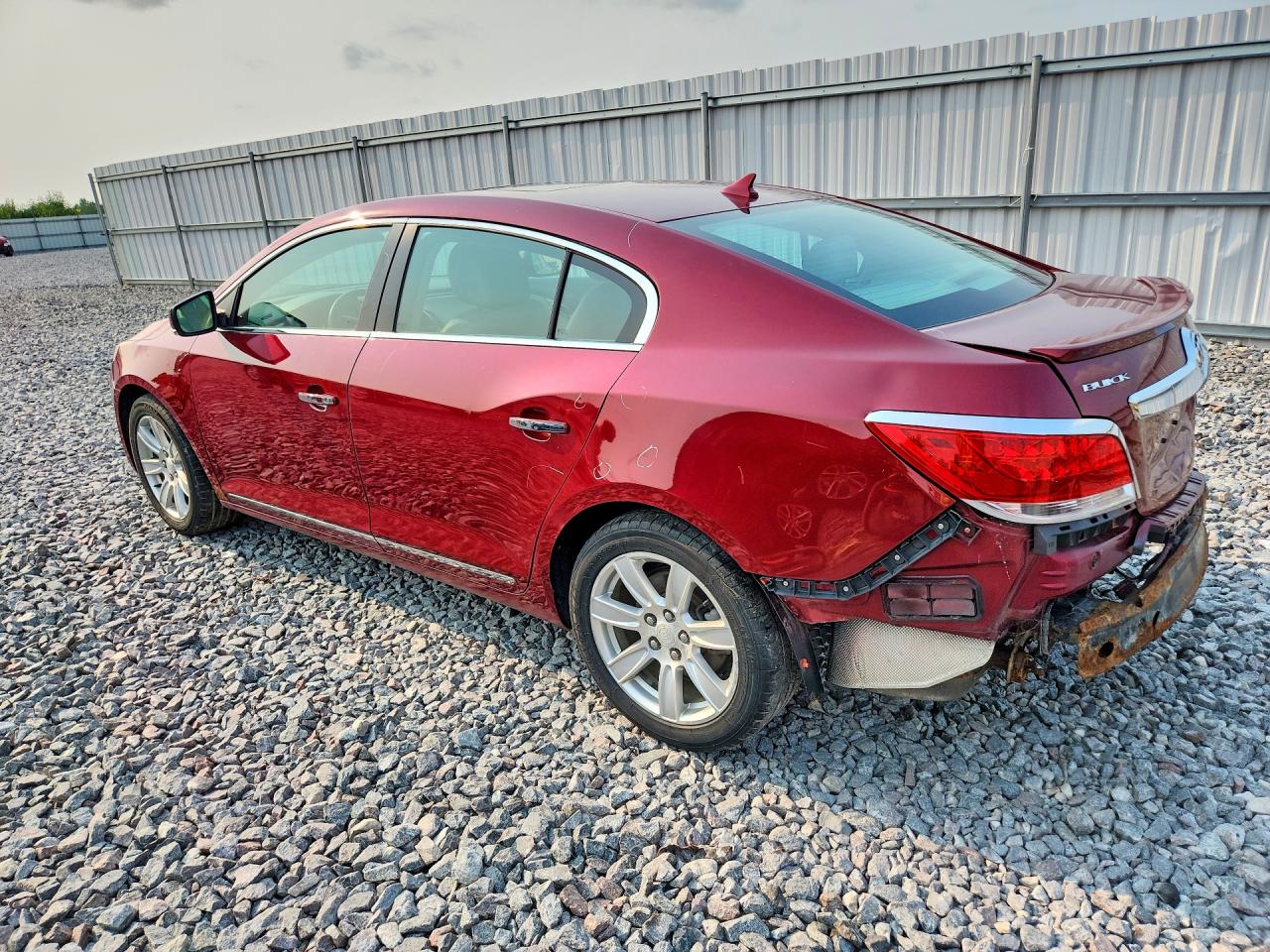 2011 Buick Lacrosse Cxl Red vin: 1G4GC5ED5BF317640