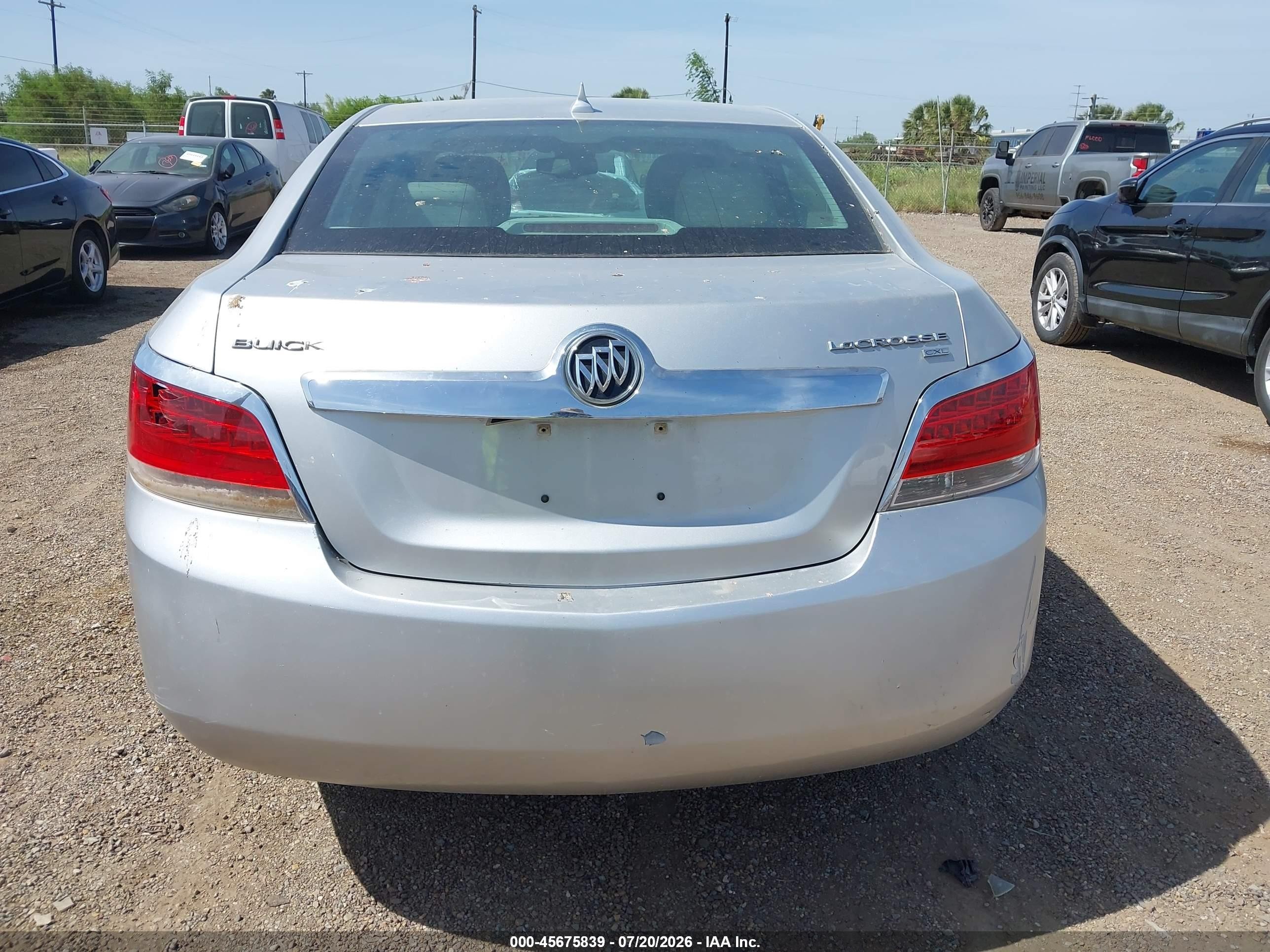 2011 Buick Lacrosse Cxl Silver vin: 1G4GC5ED5BF323356