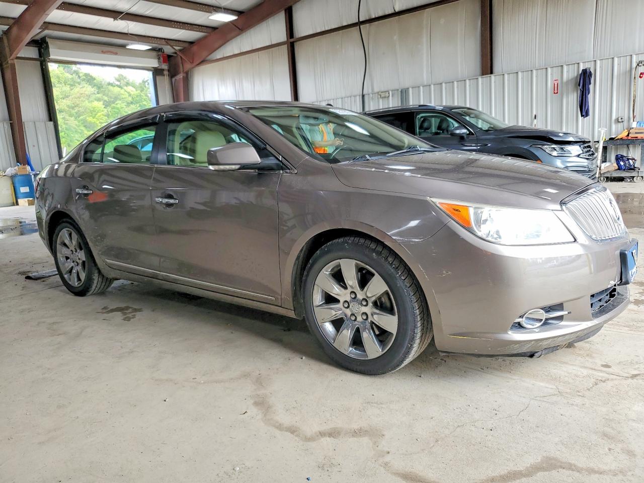 2011 Buick Lacrosse Cxl Silver vin: 1G4GC5ED5BF389972