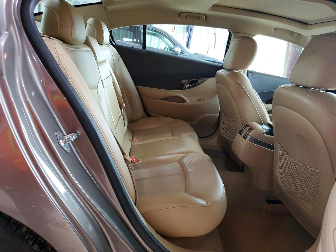 2011 Buick Lacrosse Cxl Silver vin: 1G4GC5ED5BF389972