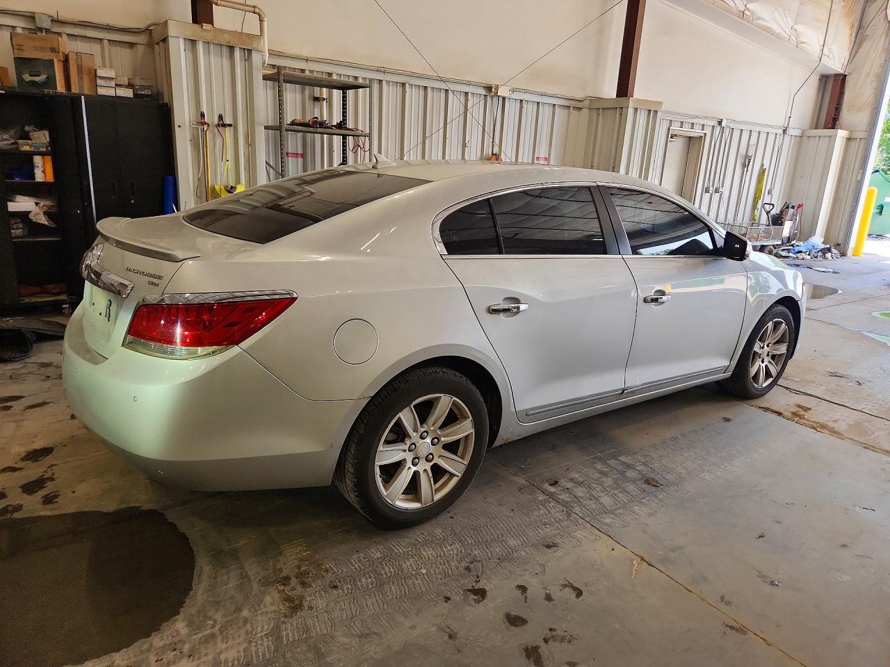 2011 Buick Lacrosse Cxl Silver vin: 1G4GC5ED6BF281957