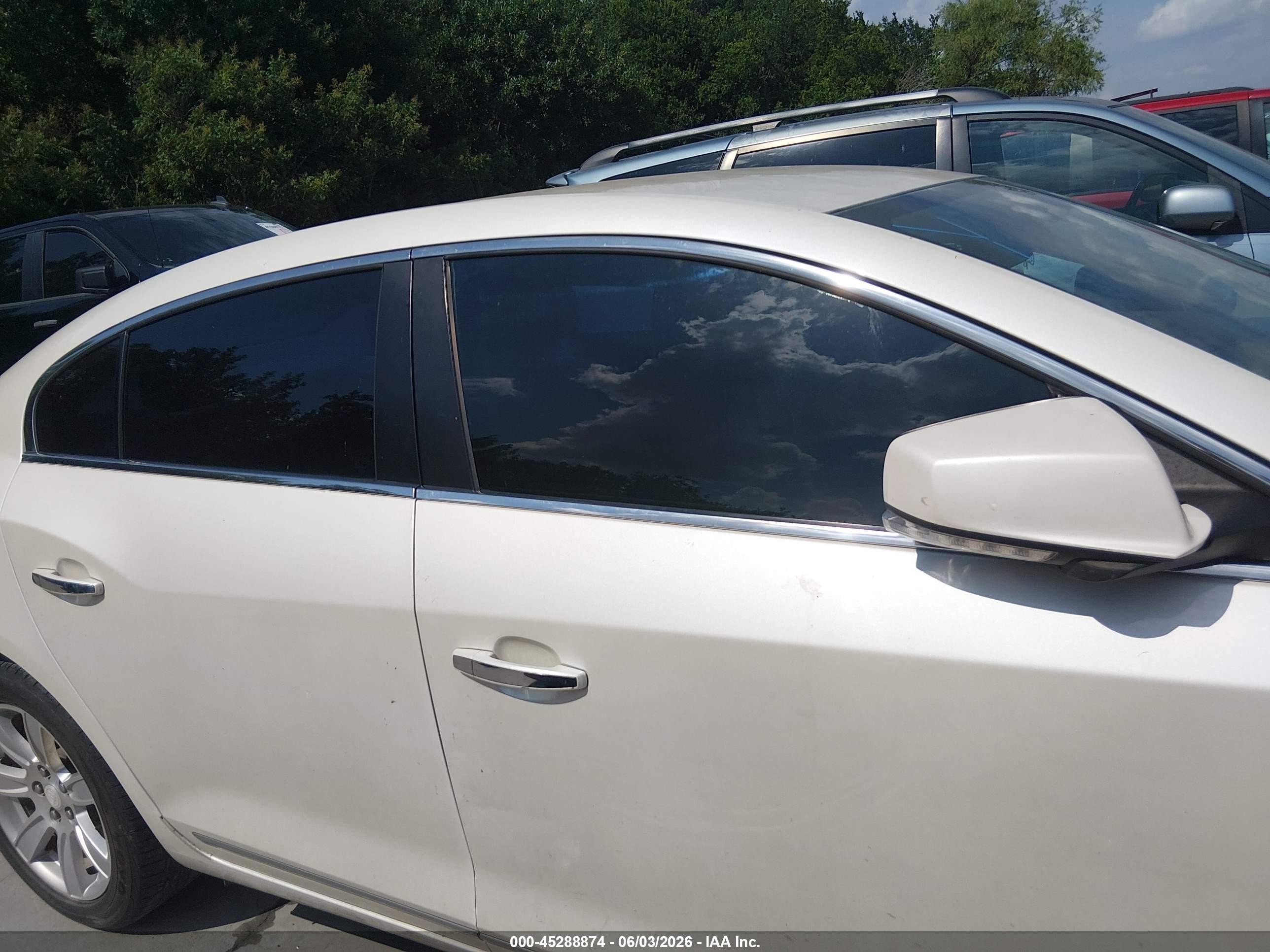 2011 Buick Lacrosse Cxl White vin: 1G4GC5ED6BF336276