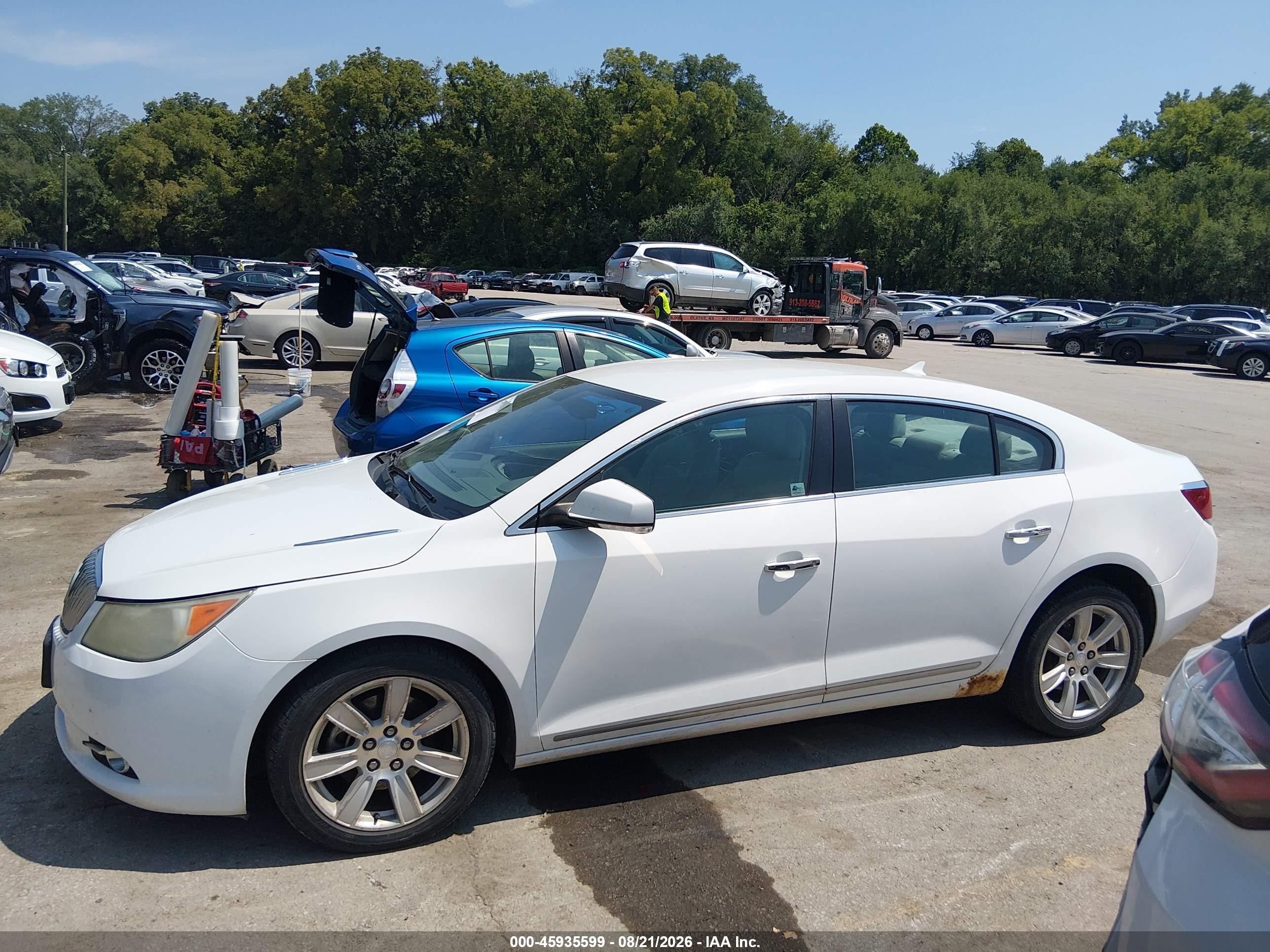 2011 Buick Lacrosse Cxl Белый vin: 1G4GC5ED7BF139679