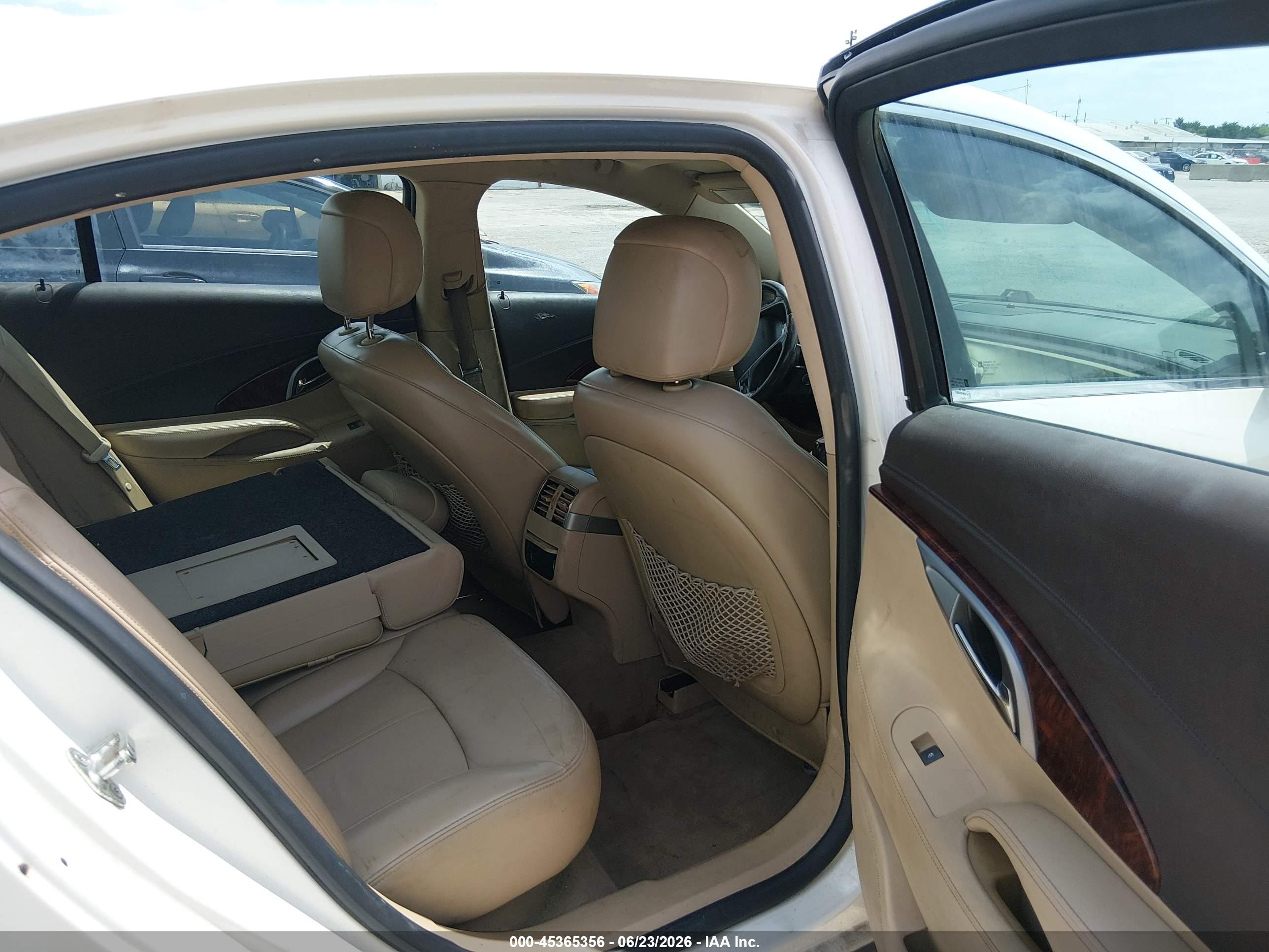 2011 Buick Lacrosse Cxl Beige vin: 1G4GC5ED8BF198417