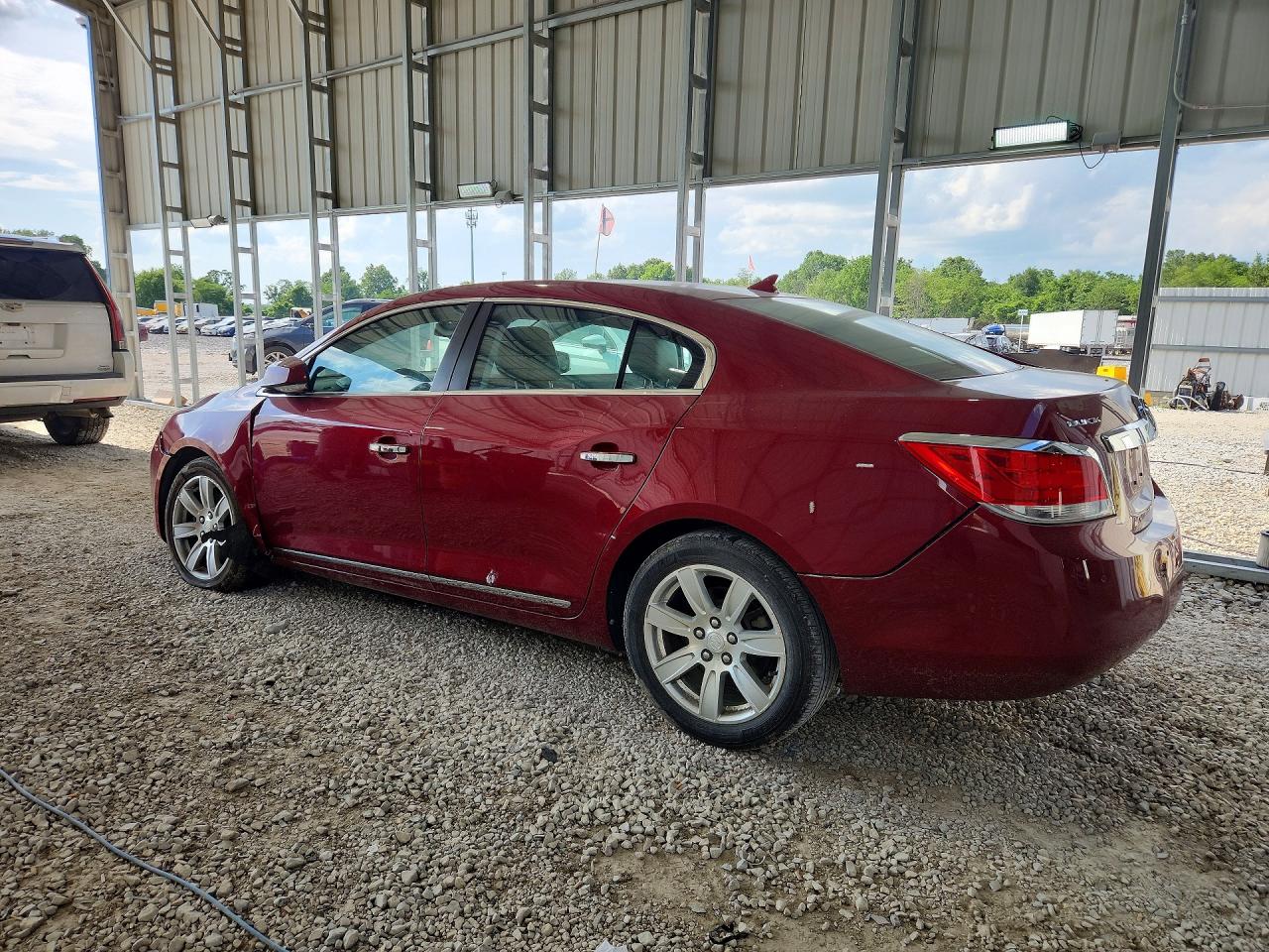 2011 Buick Lacrosse Cxl Red vin: 1G4GC5ED8BF276498