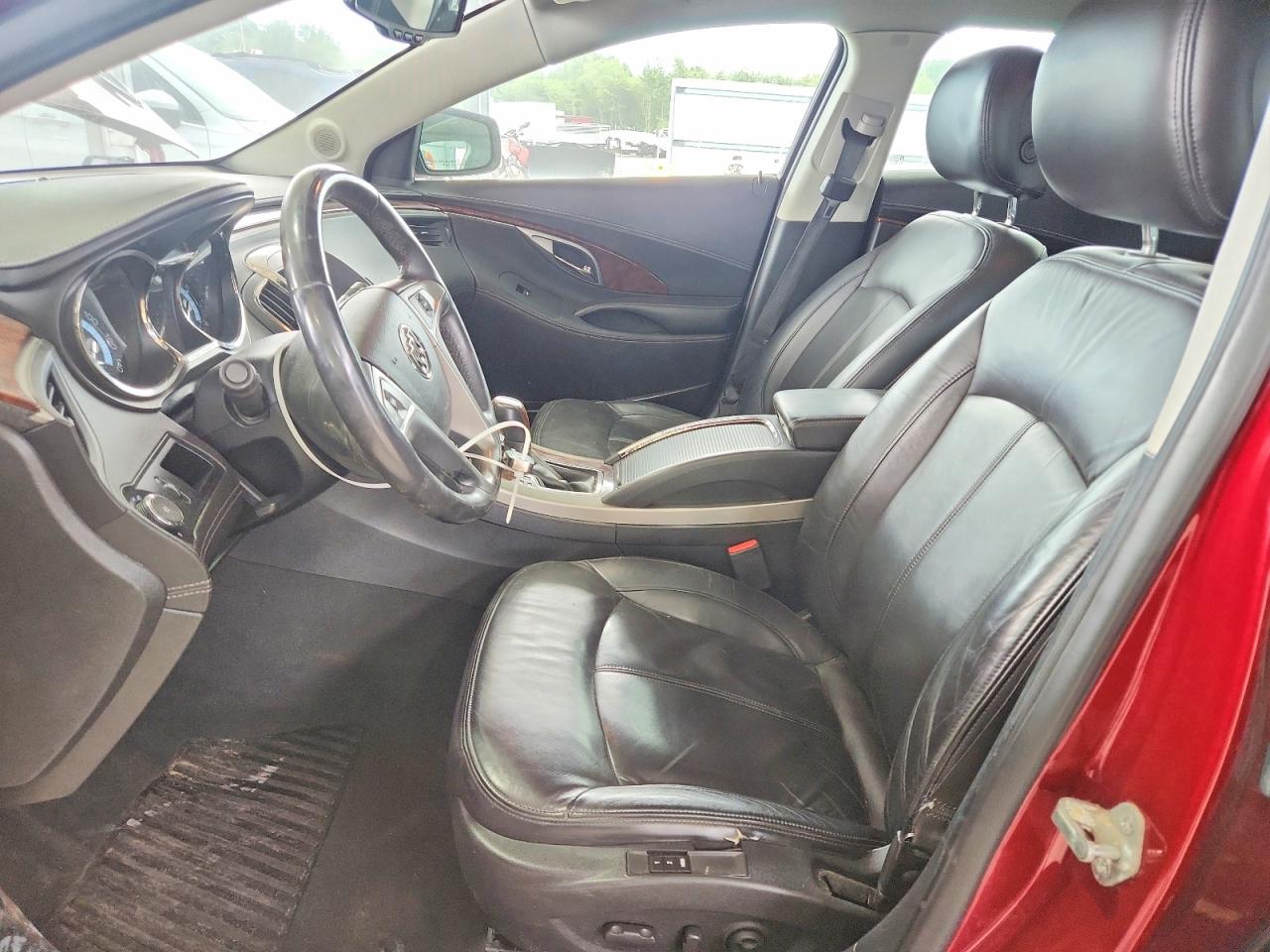 2011 Buick Lacrosse Cxl Red vin: 1G4GC5ED8BF276498