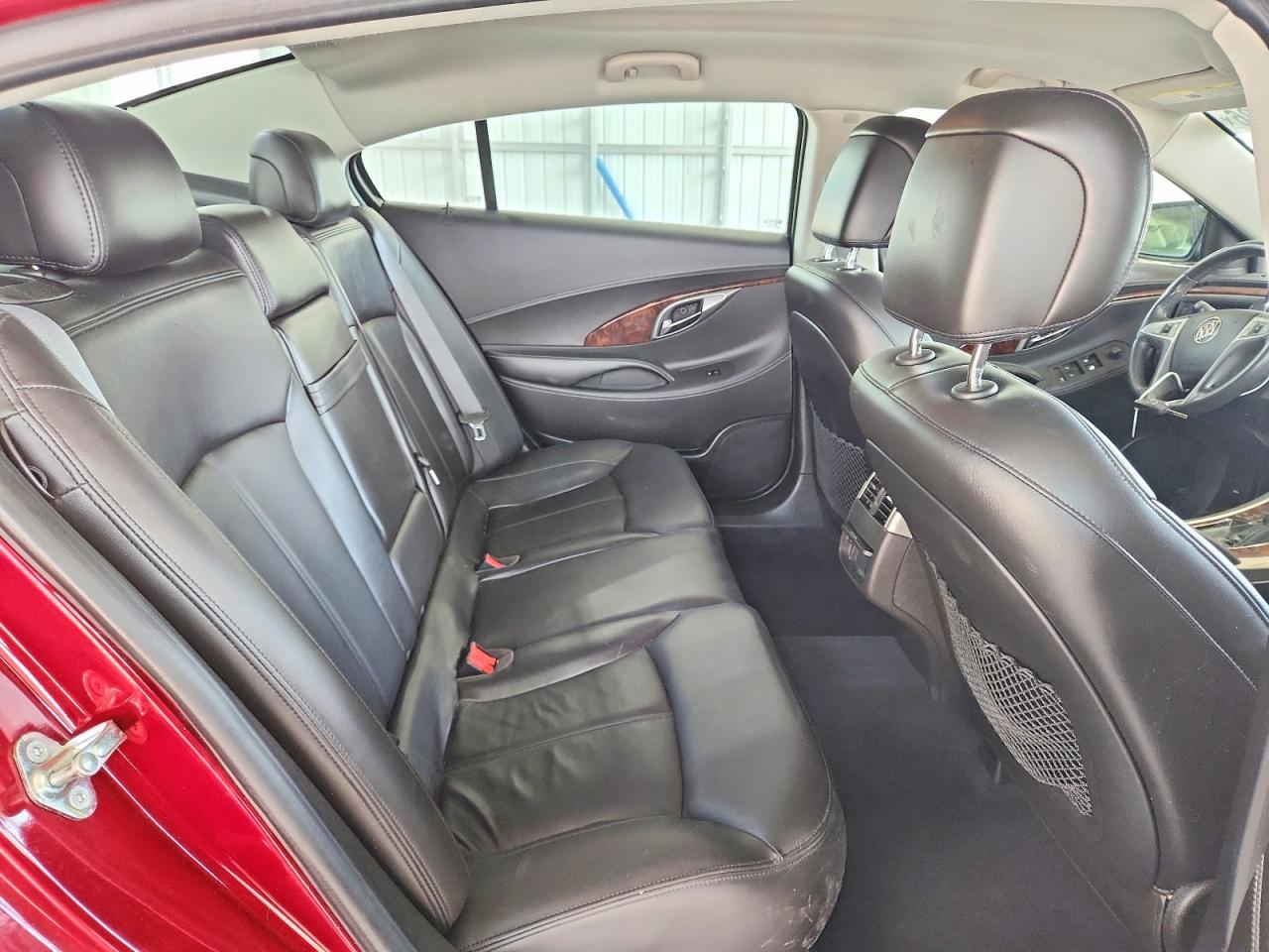 2011 Buick Lacrosse Cxl Red vin: 1G4GC5ED8BF276498