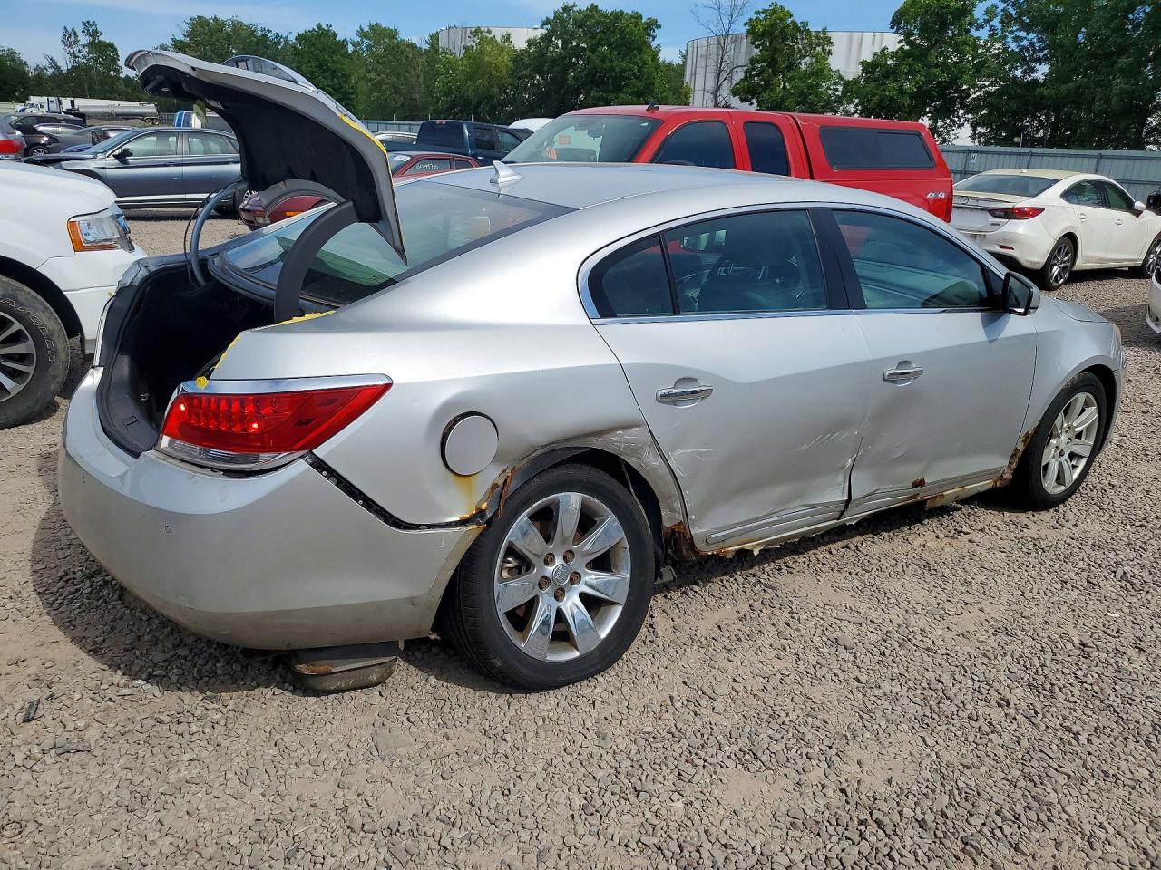 2011 Buick Lacrosse Cxl Silver vin: 1G4GC5ED8BF281734