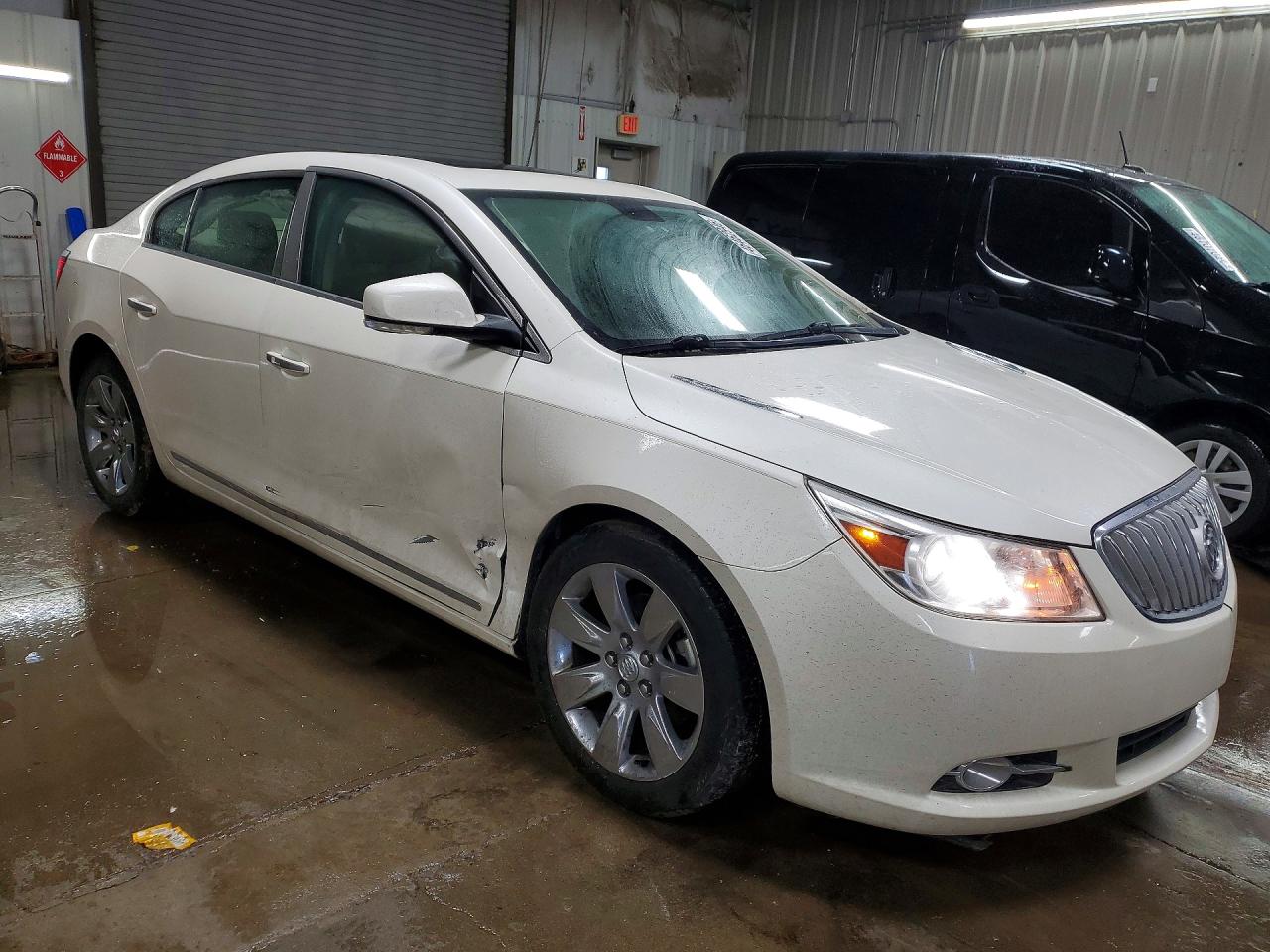 2011 Buick Lacrosse Cxl White vin: 1G4GC5ED9BF117375