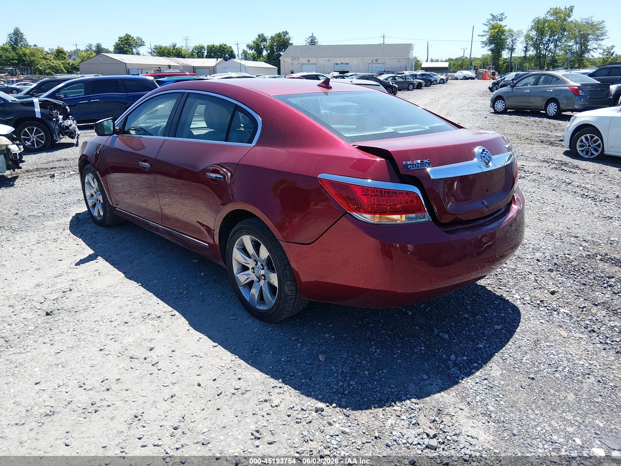 2011 Buick Lacrosse Cxl Red vin: 1G4GC5ED9BF196630