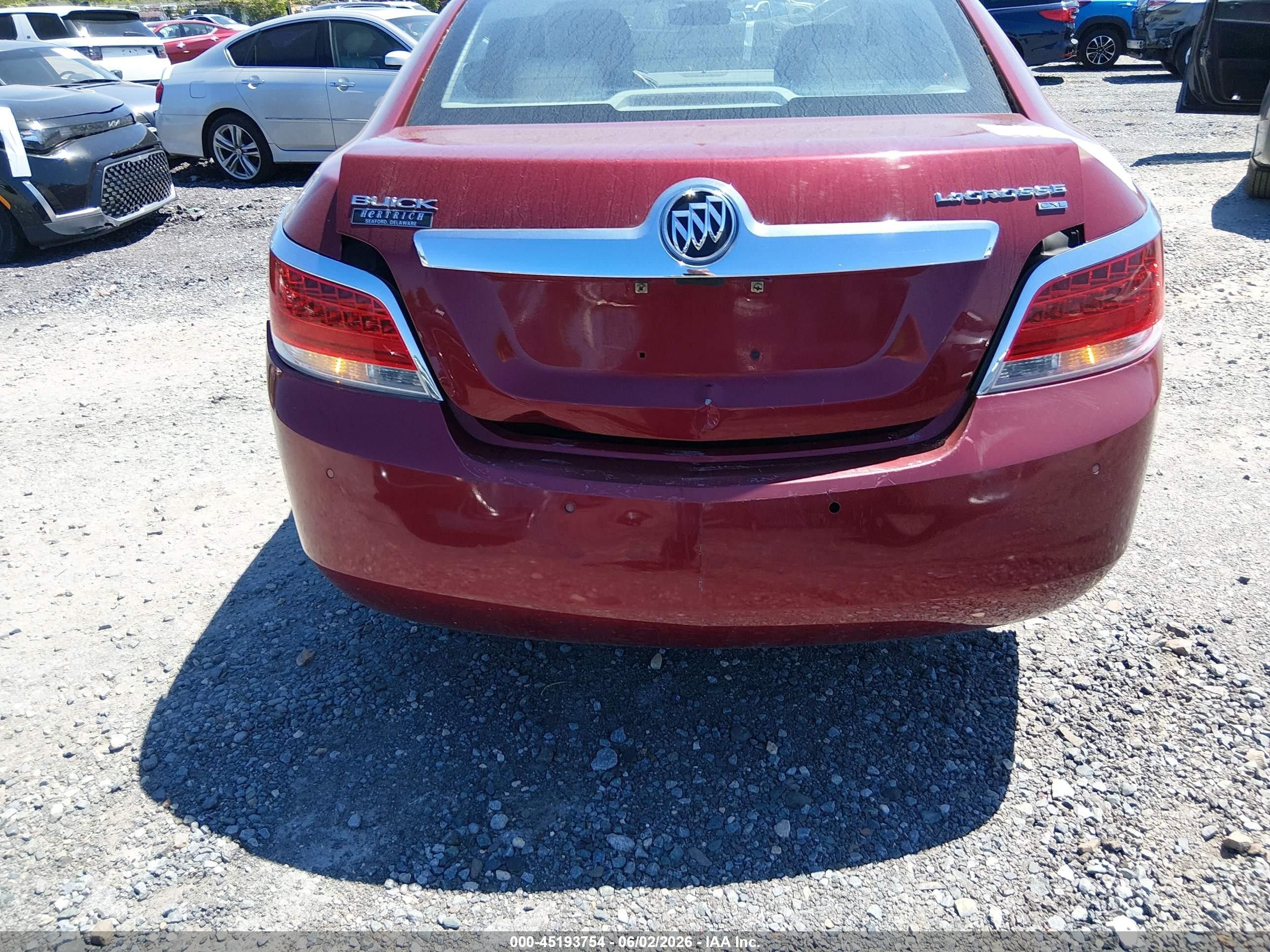 2011 Buick Lacrosse Cxl Red vin: 1G4GC5ED9BF196630
