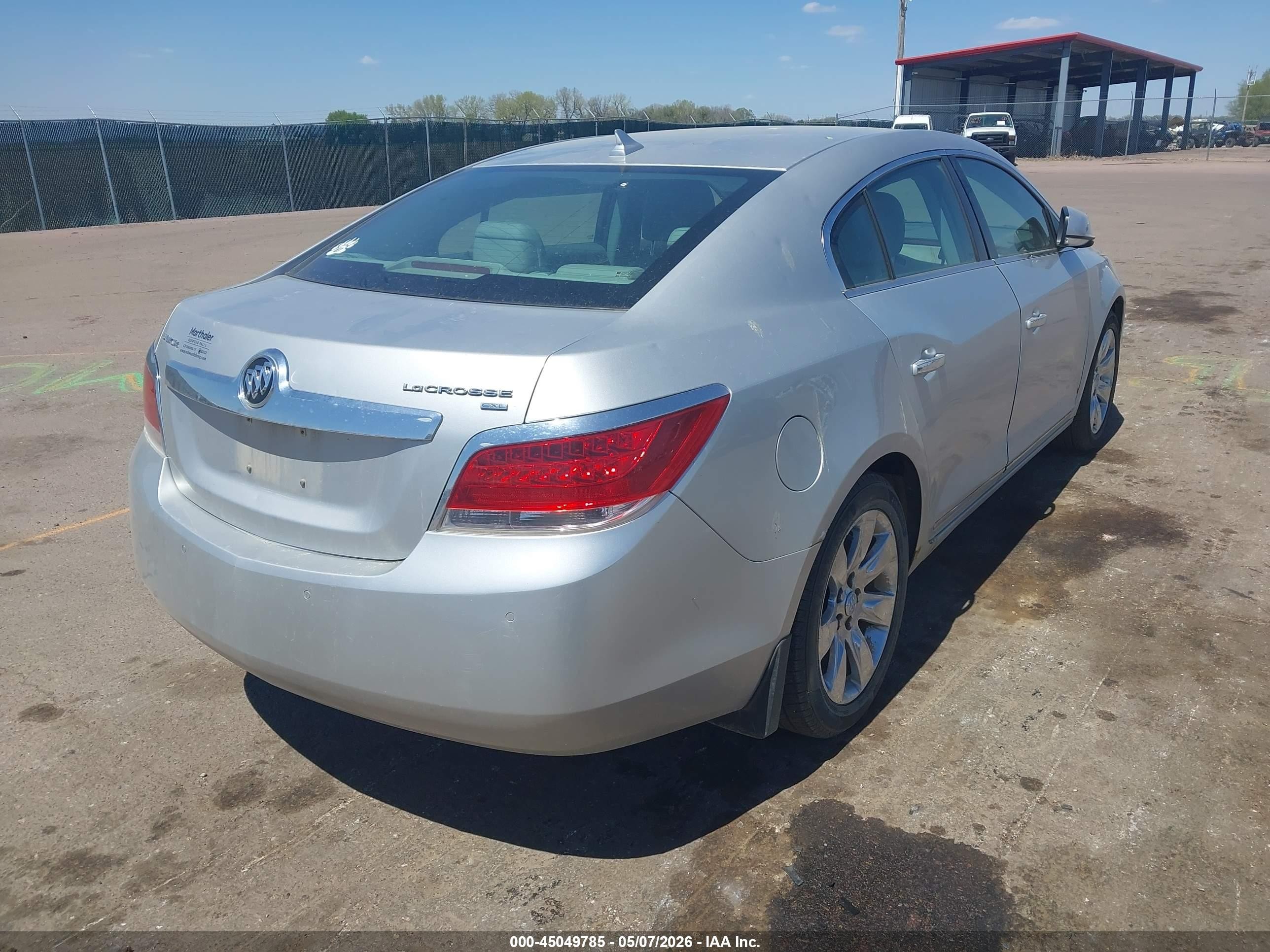 2011 Buick Lacrosse Cxl Серебряный vin: 1G4GC5ED9BF357395