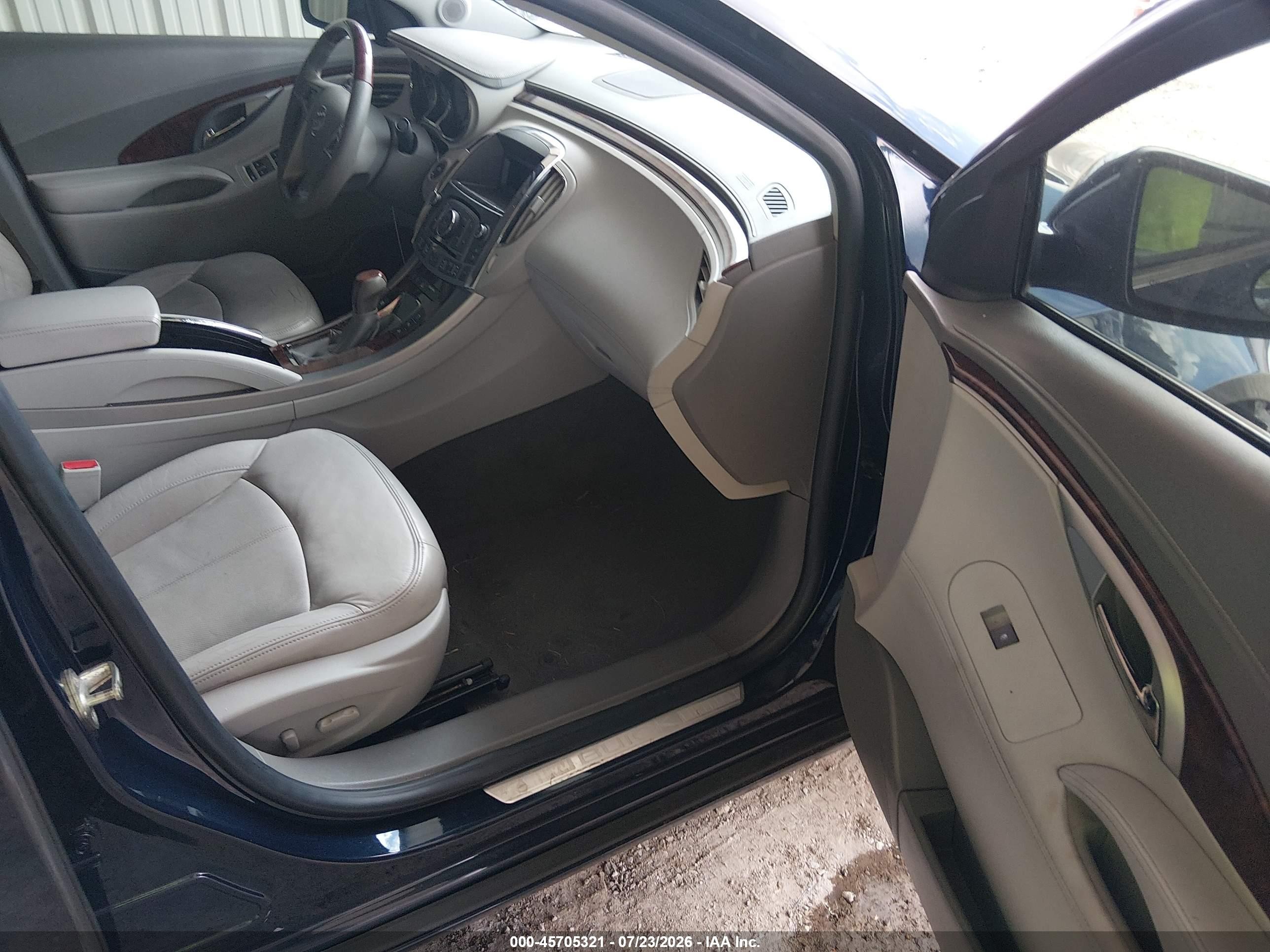 2010 Buick Lacrosse Cxl Blue vin: 1G4GC5EG0AF198453