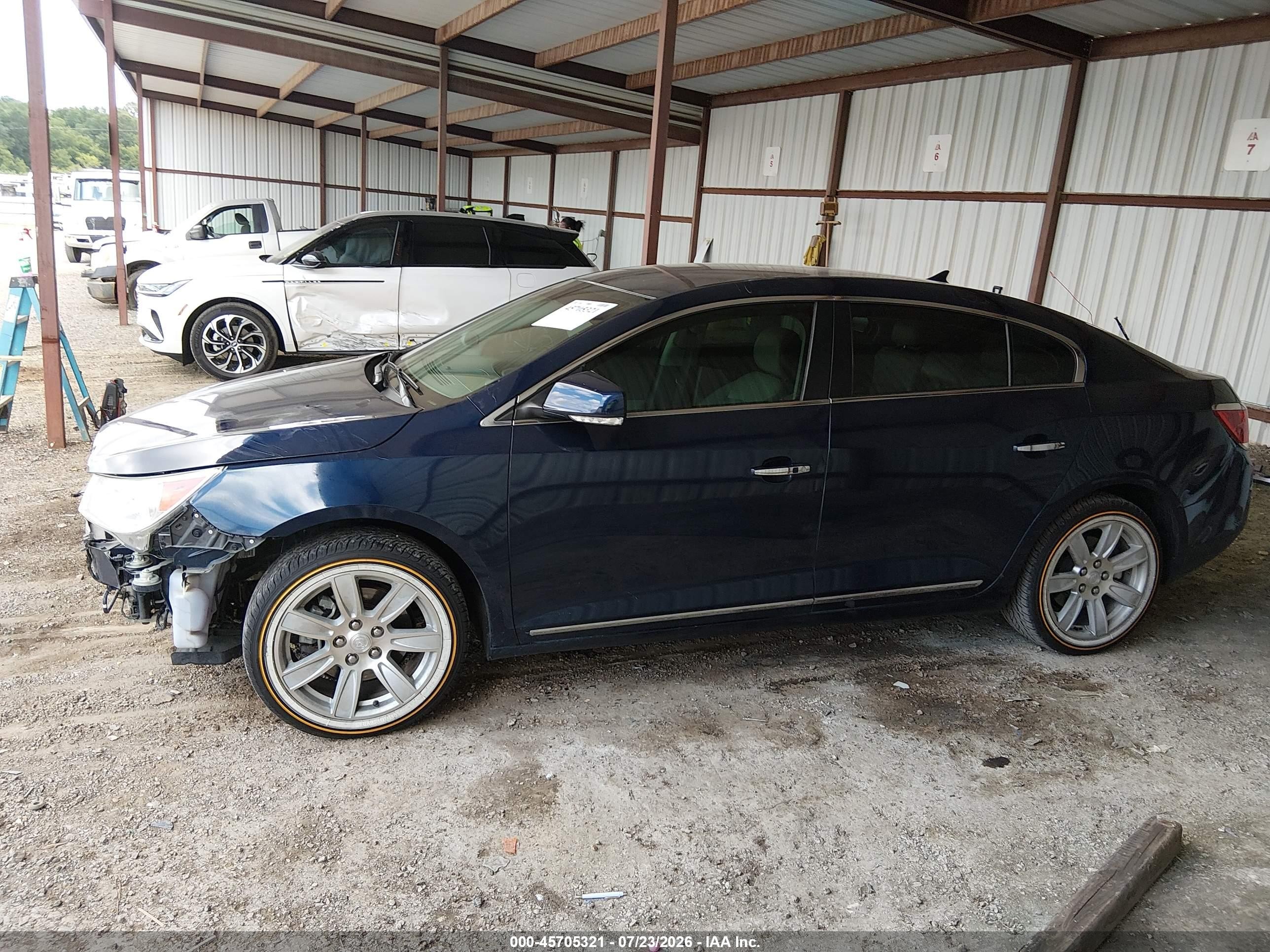 2010 Buick Lacrosse Cxl Blue vin: 1G4GC5EG0AF198453