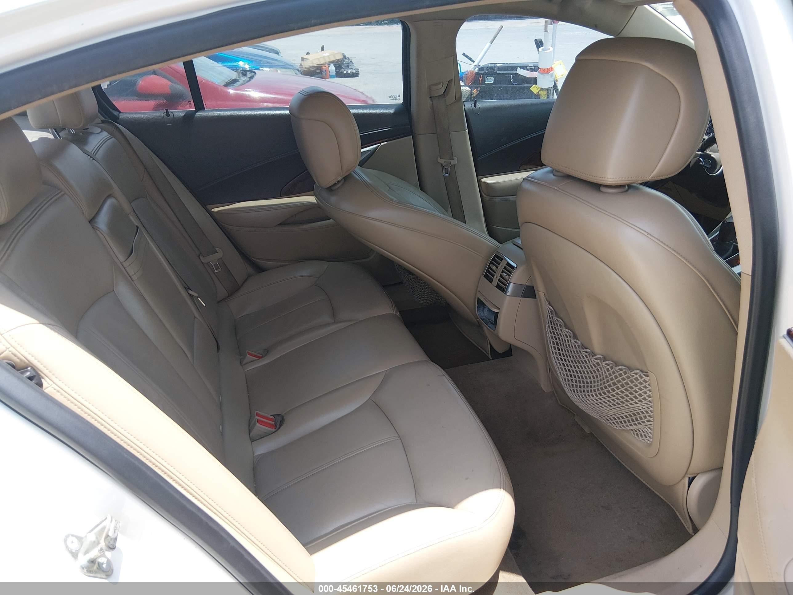 2010 Buick Lacrosse Cxl White vin: 1G4GC5EG0AF207085