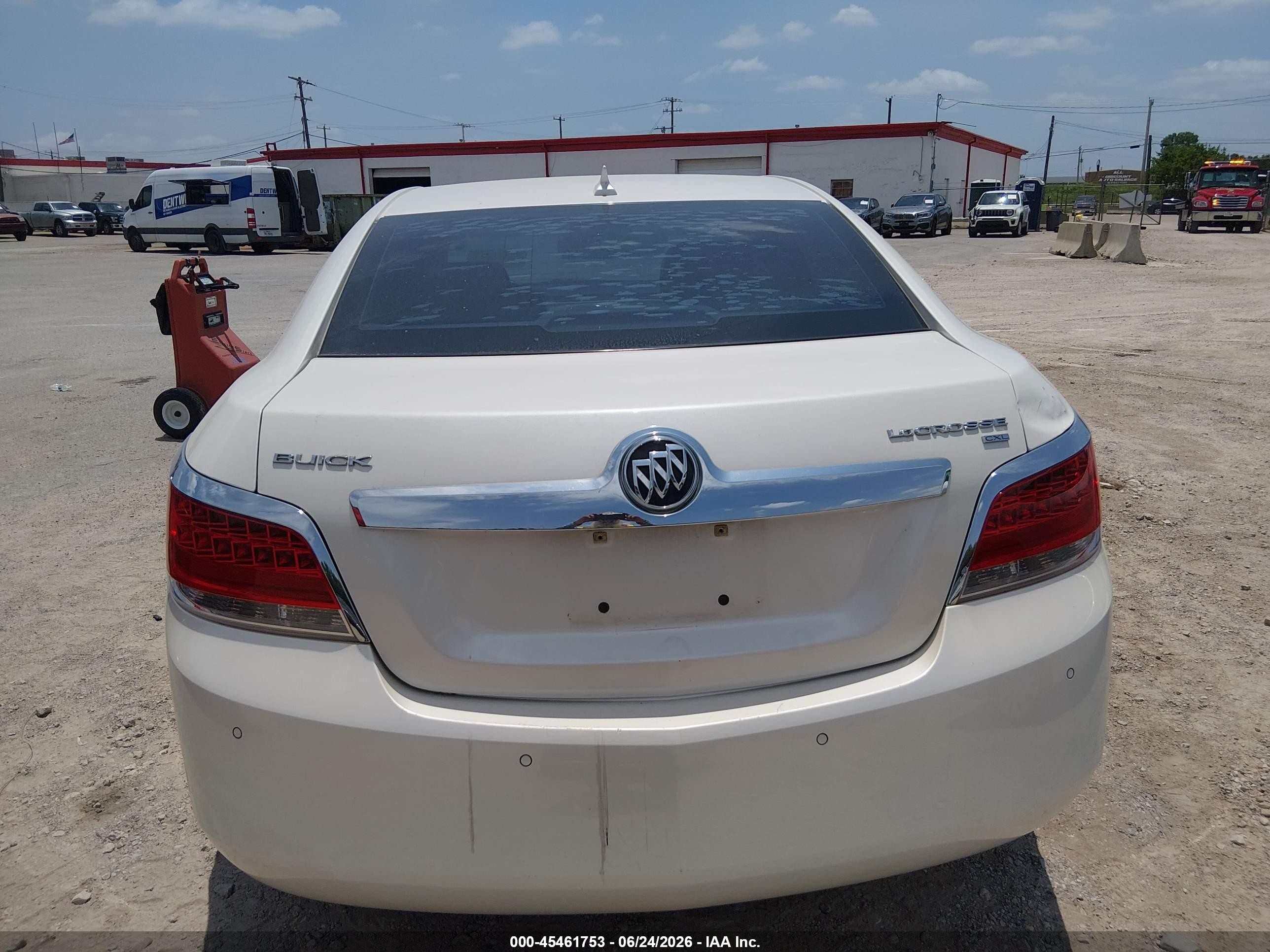 2010 Buick Lacrosse Cxl White vin: 1G4GC5EG0AF207085