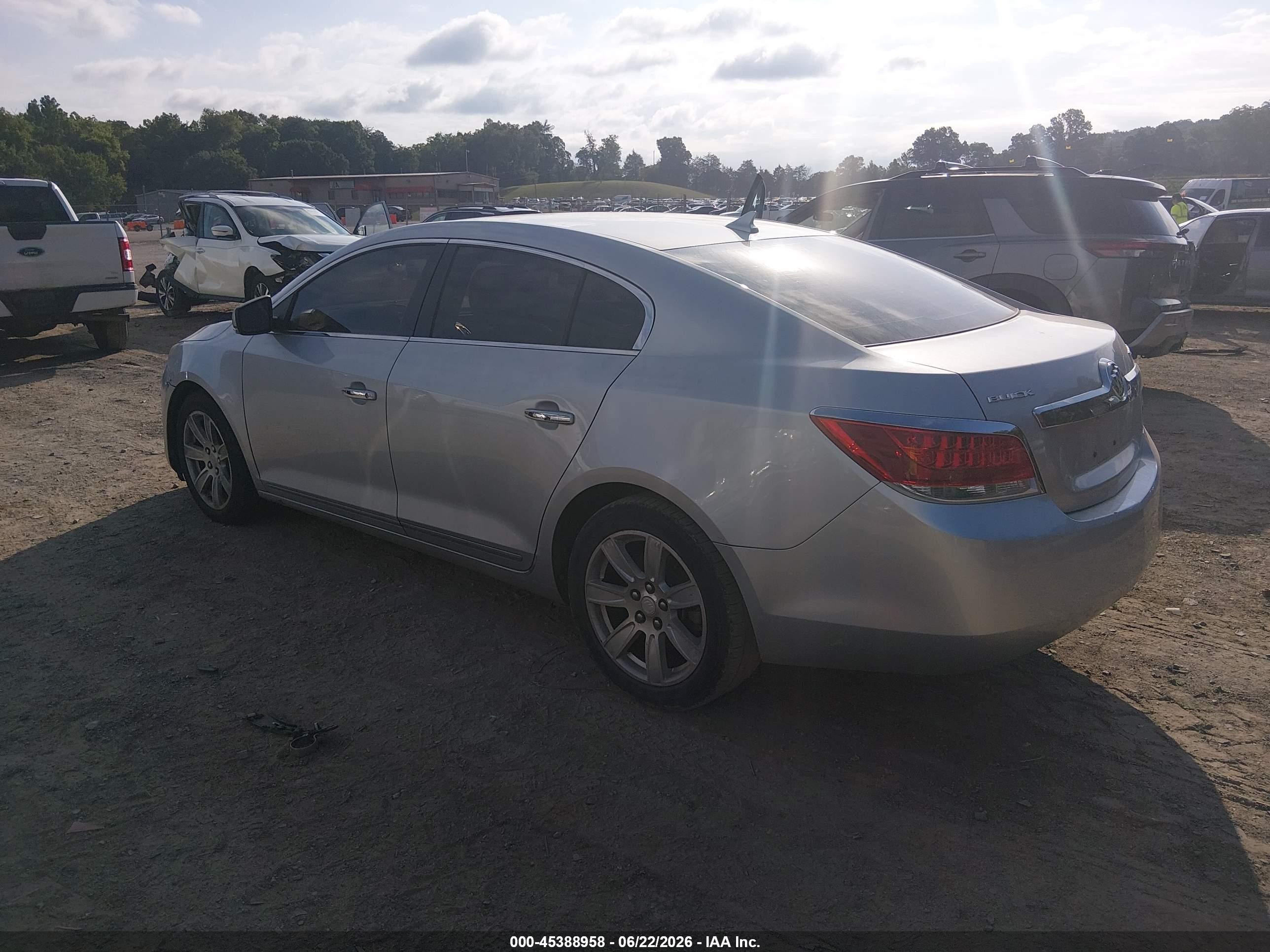 2010 Buick Lacrosse Cxl Silver vin: 1G4GC5EG1AF174307