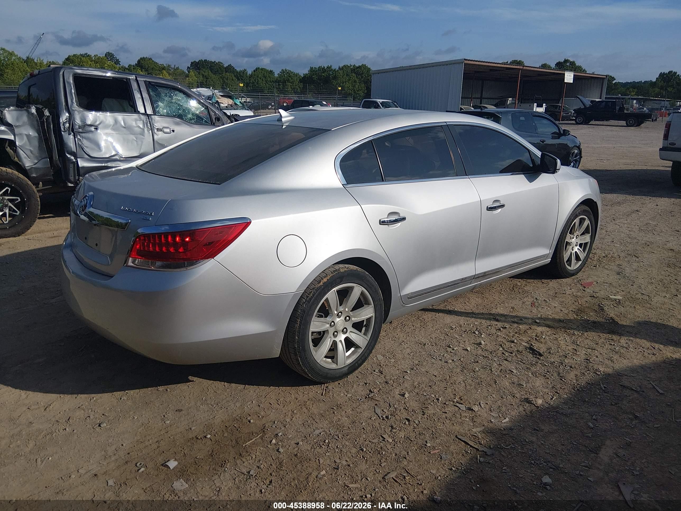 2010 Buick Lacrosse Cxl Silver vin: 1G4GC5EG1AF174307