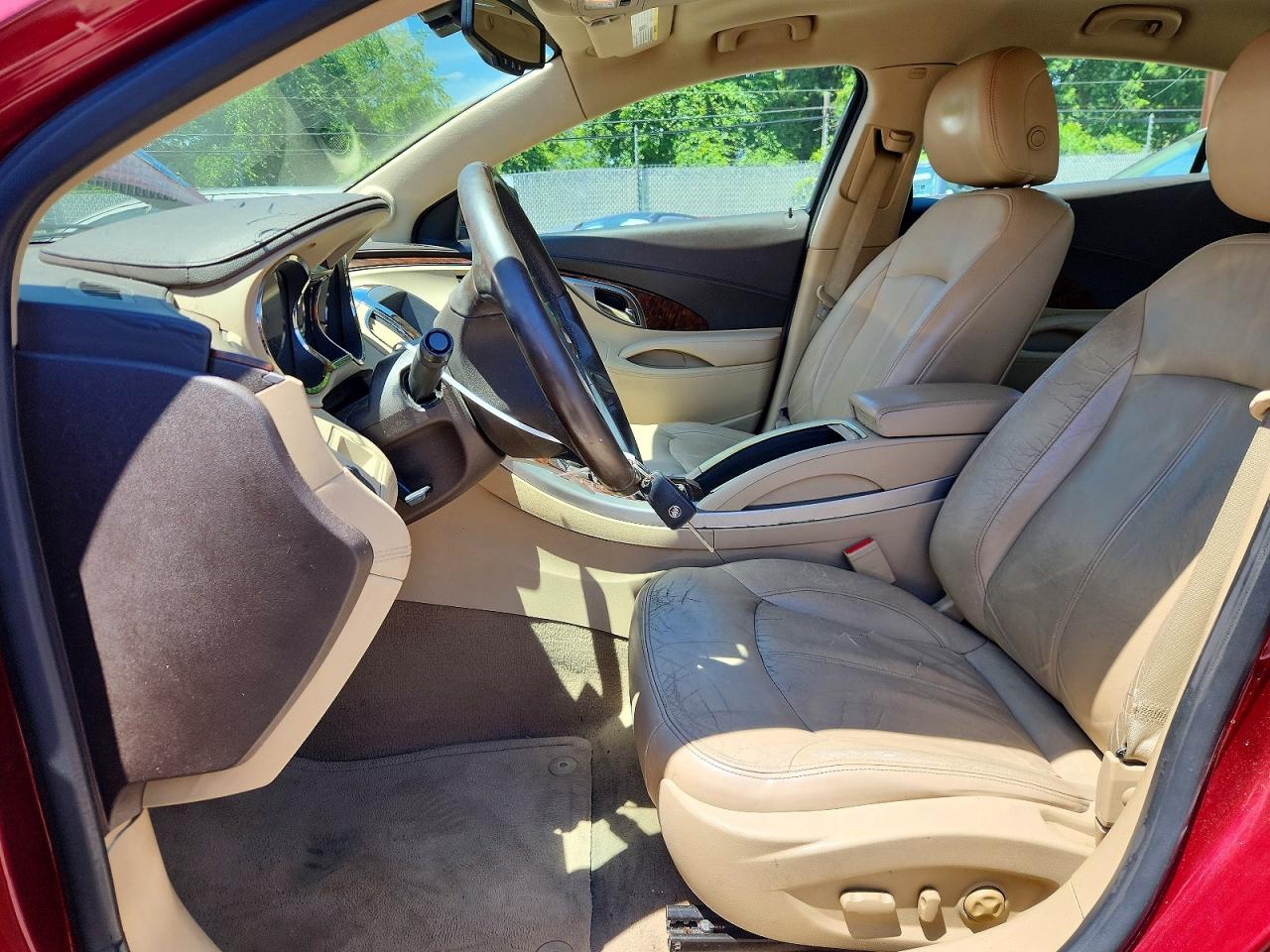 2010 Buick Lacrosse Cxl Burgundy vin: 1G4GC5EG1AF267490