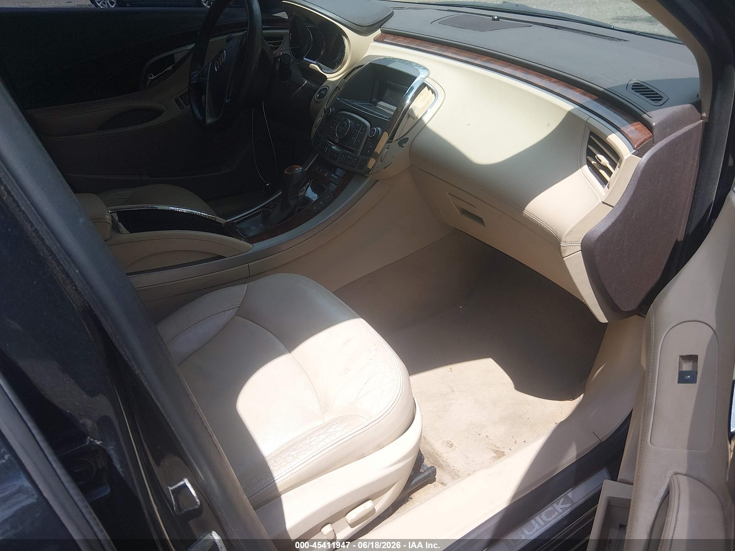 2010 Buick Lacrosse Cxl Black vin: 1G4GC5EG2AF177426
