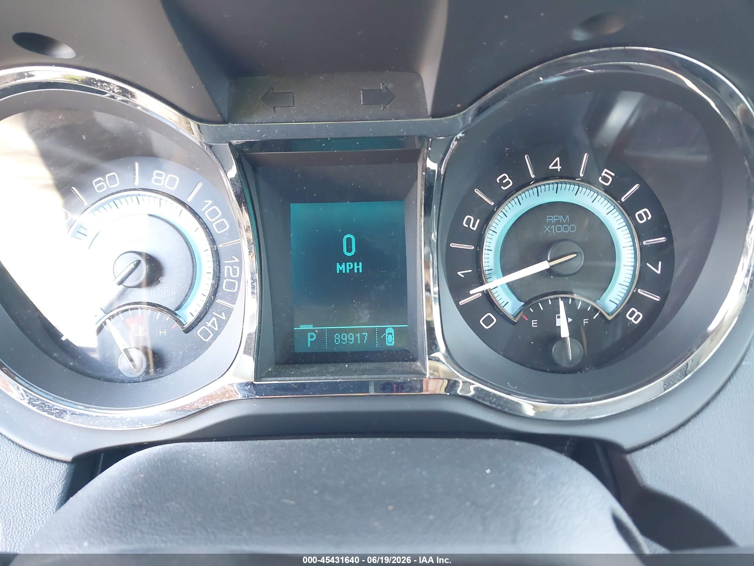 2010 Buick Lacrosse Cxl Silver vin: 1G4GC5EG2AF298649