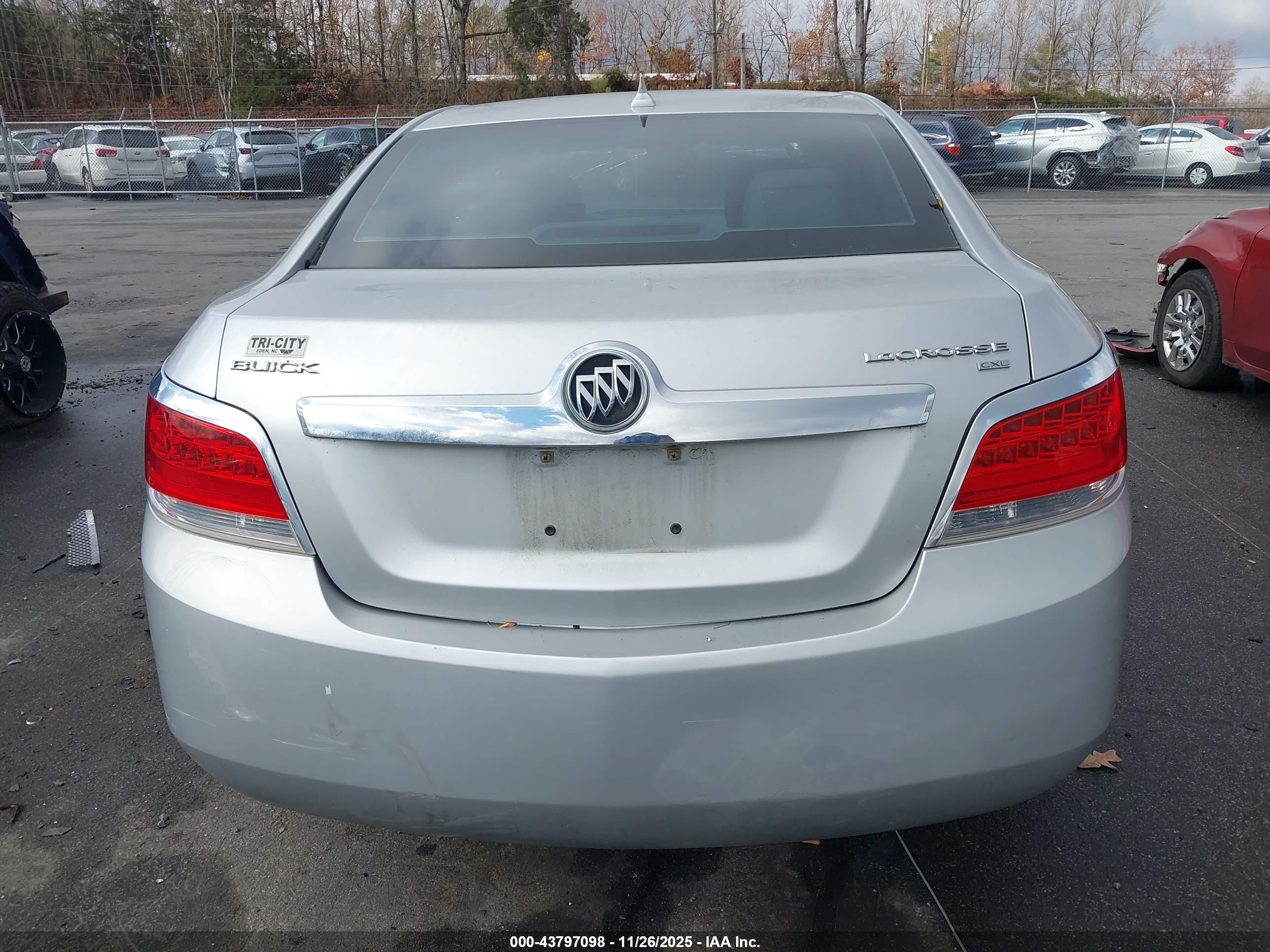 2010 Buick Lacrosse Cxl Gray vin: 1G4GC5EG3AF121267